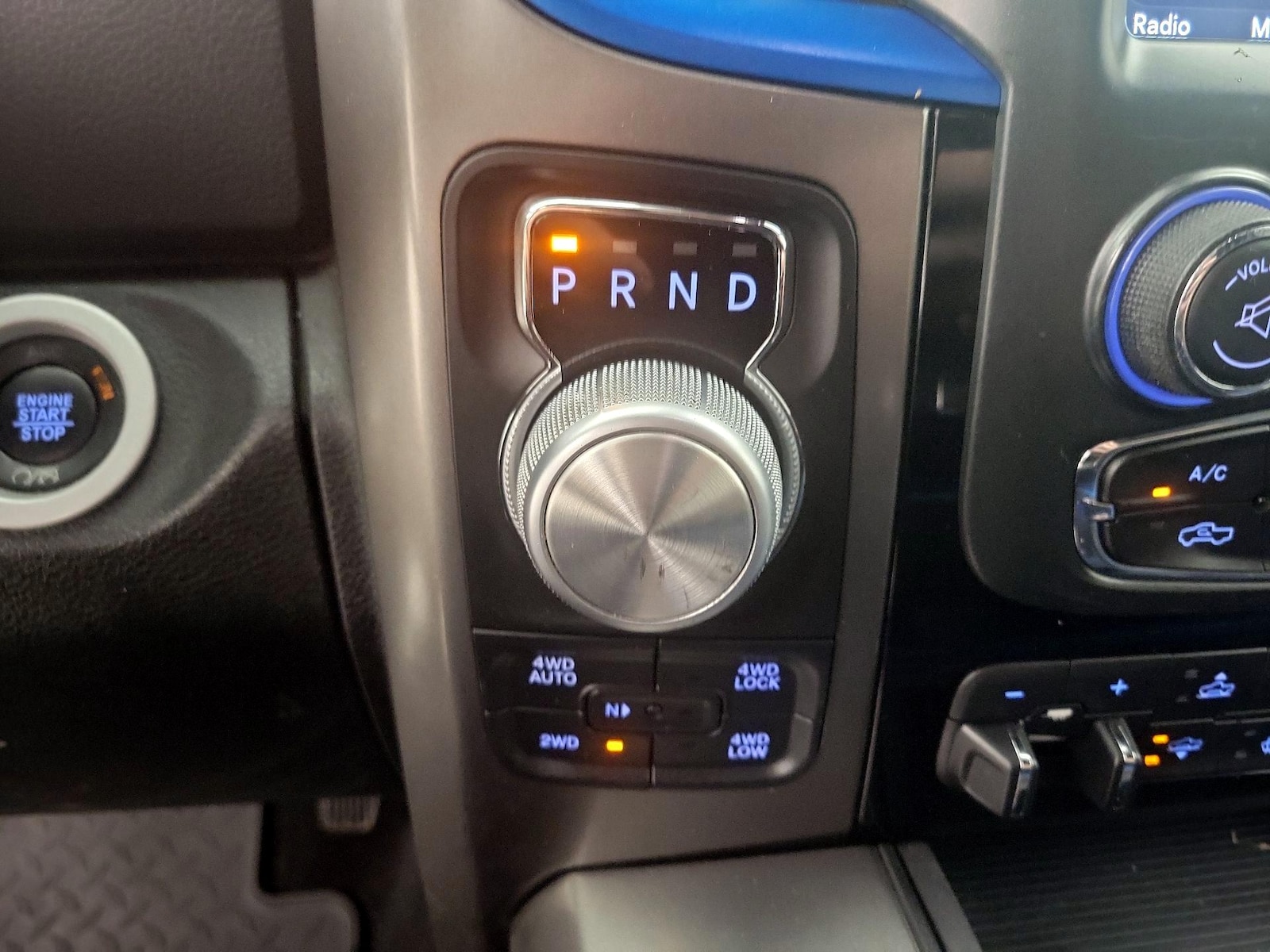 2018 RAM Ram 1500 Pickup Sport - Photo 19