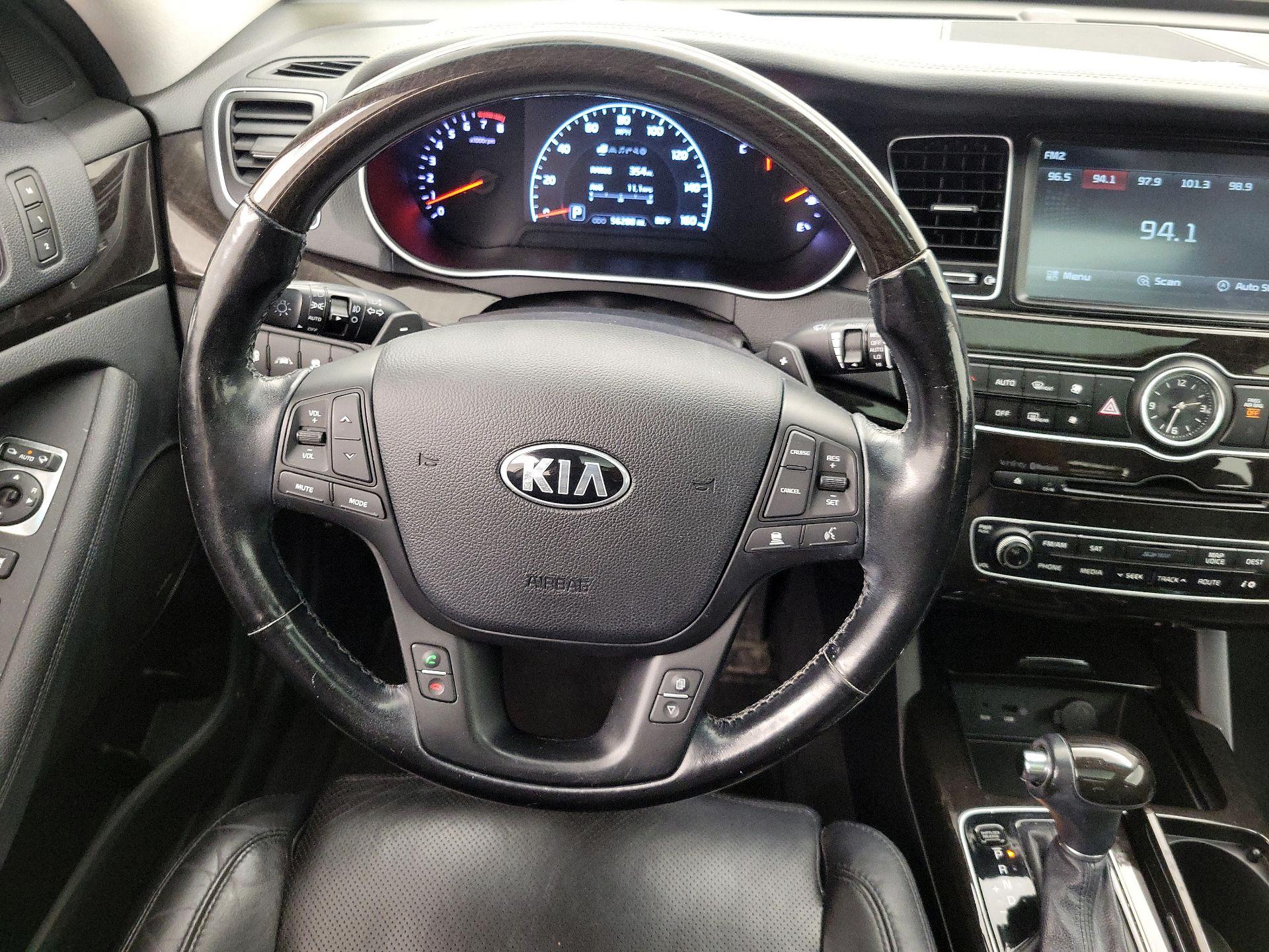Thumbnail: 2015 Kia Cadenza - 10
