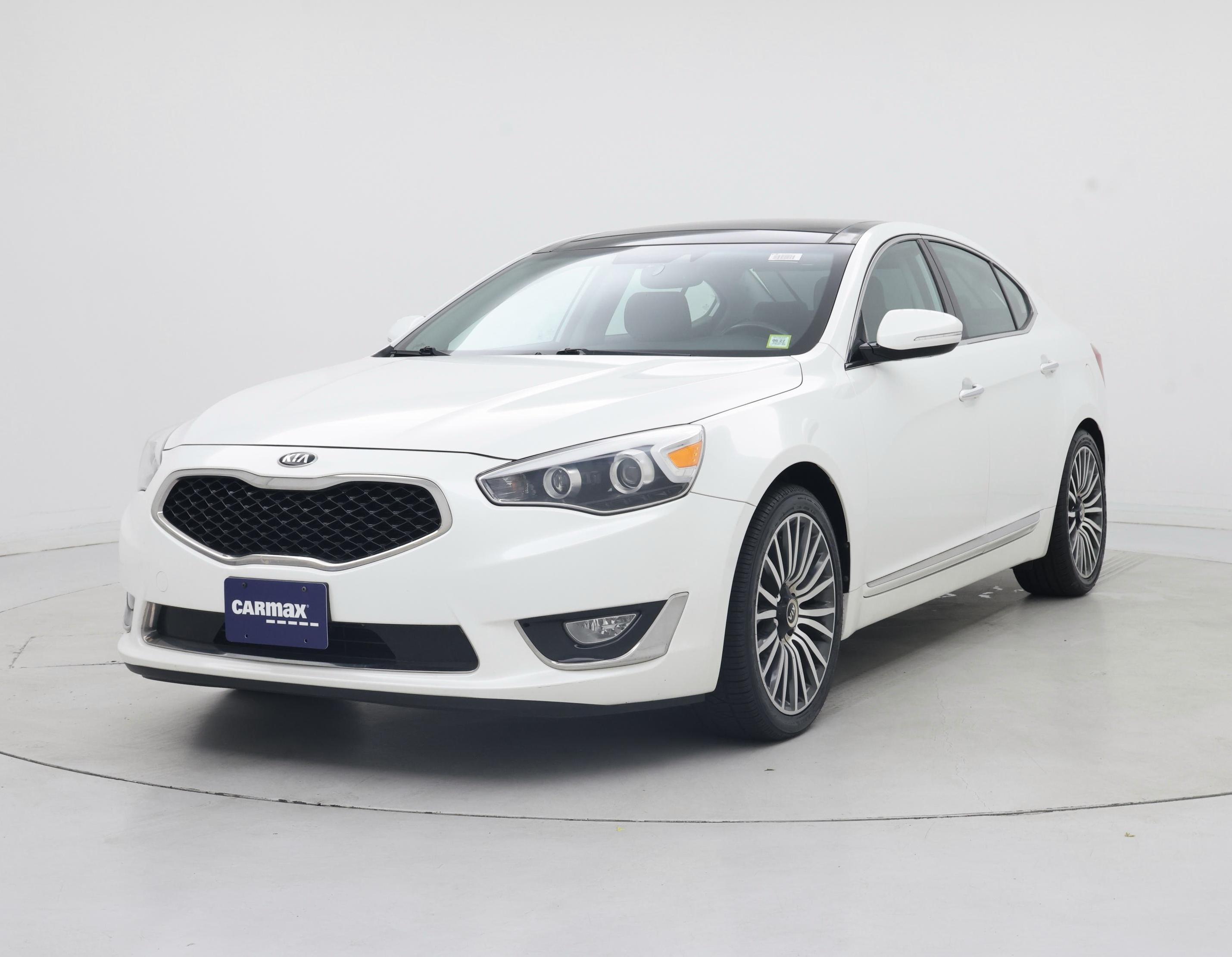 Thumbnail: 2015 Kia Cadenza - 4