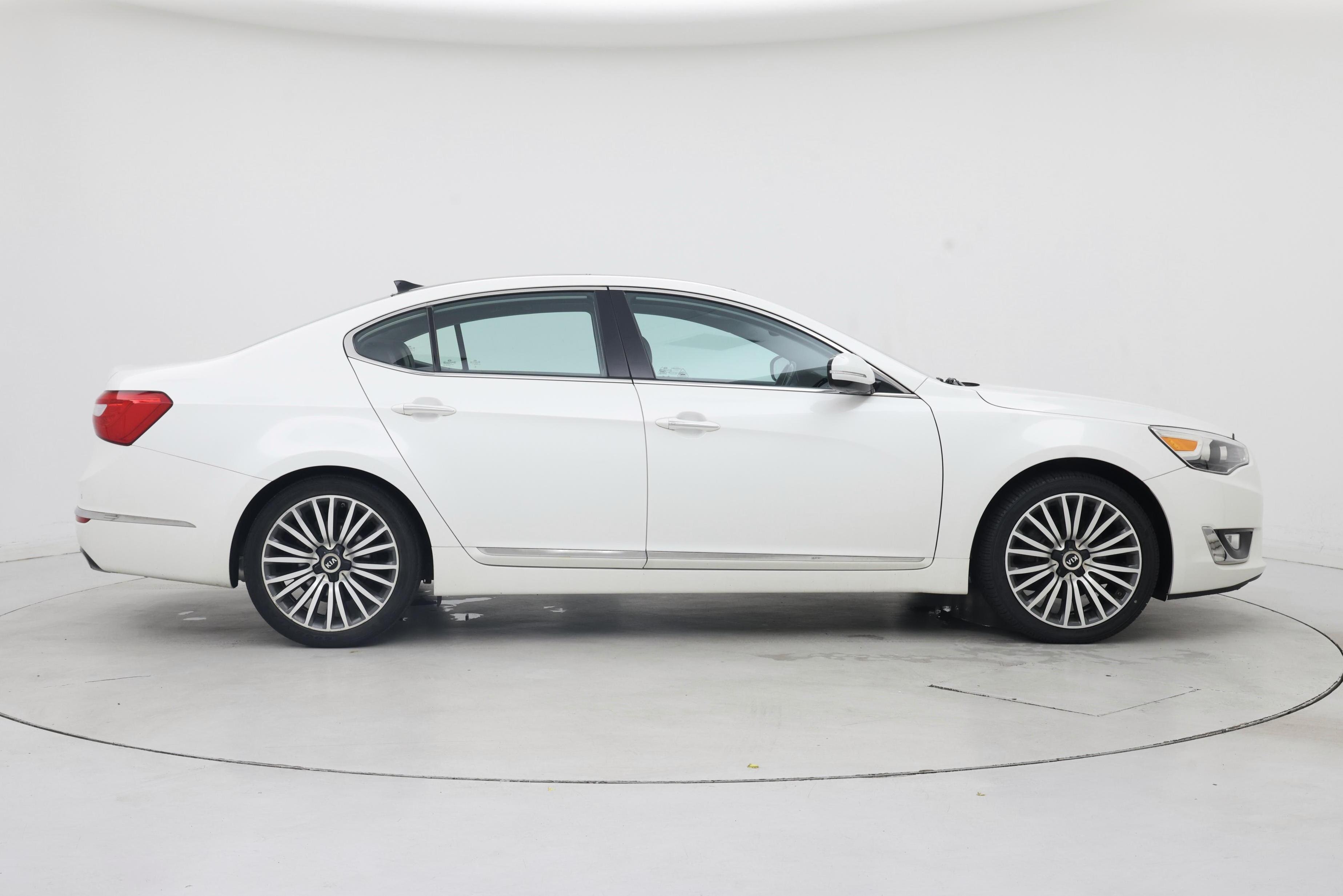 Thumbnail: 2015 Kia Cadenza - 7