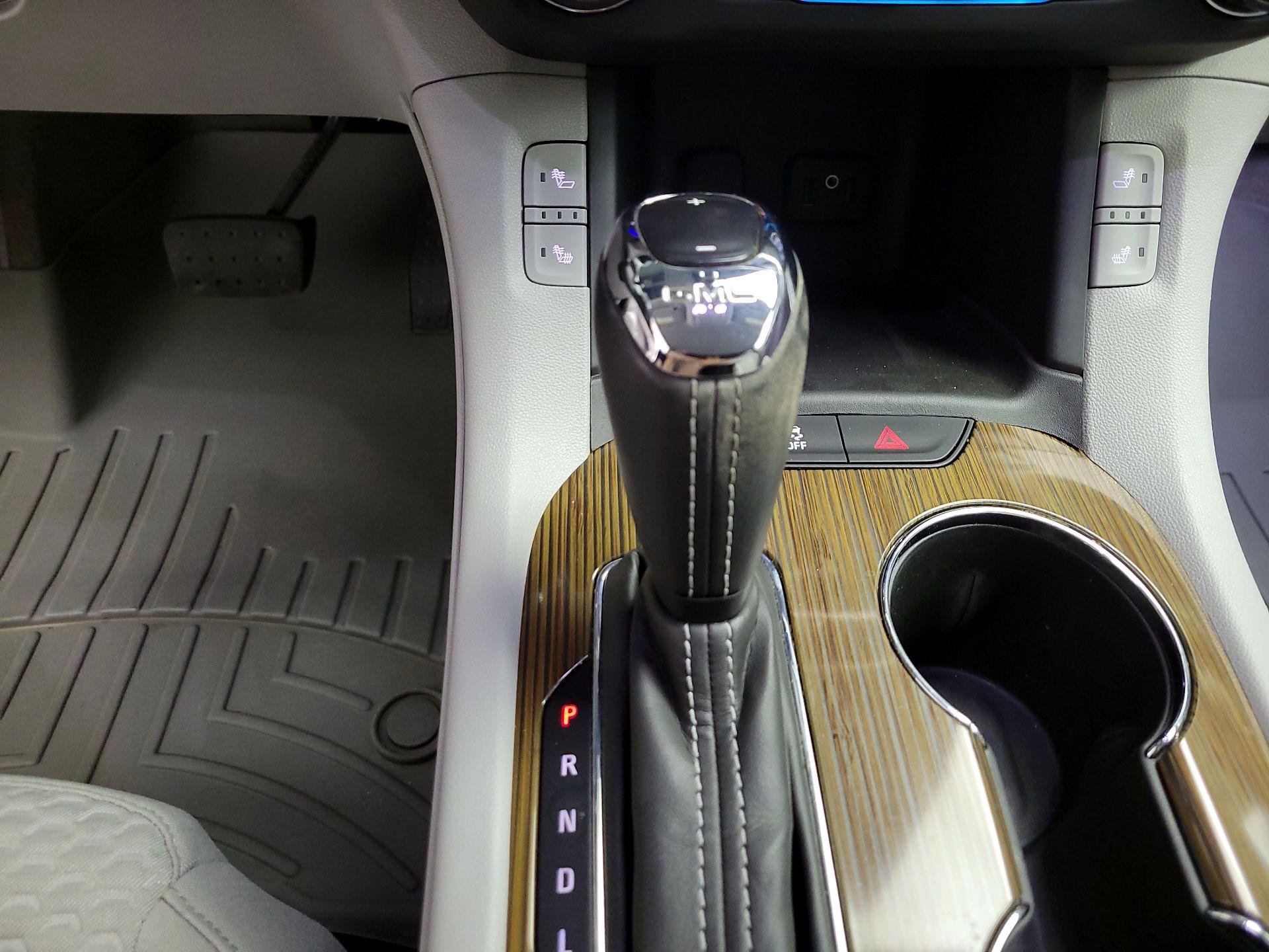 Thumbnail: 2017 GMC Acadia - 15
