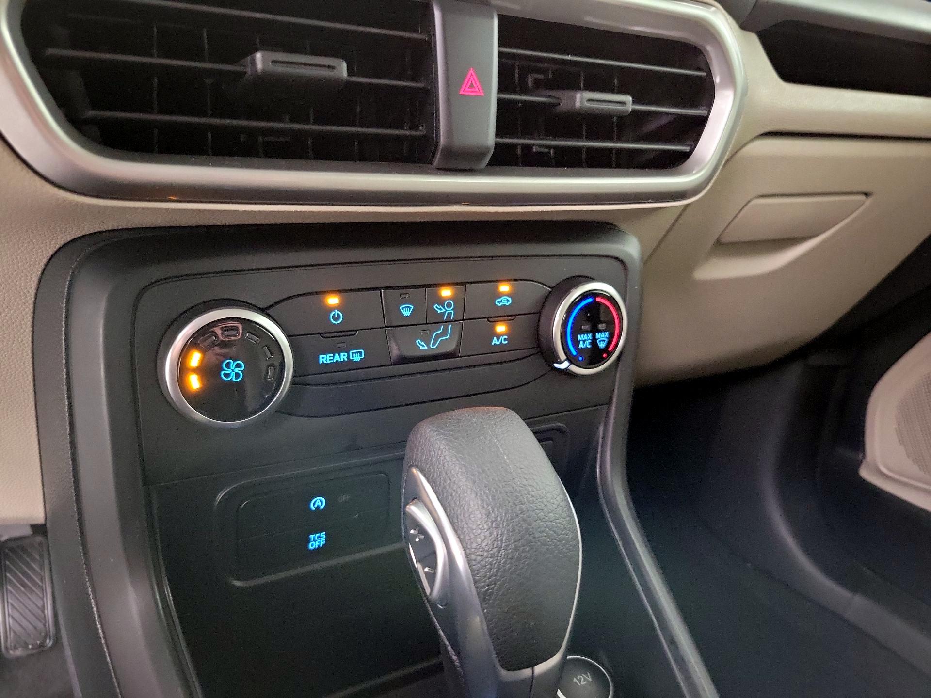 Thumbnail: 2021 Ford EcoSport - 16