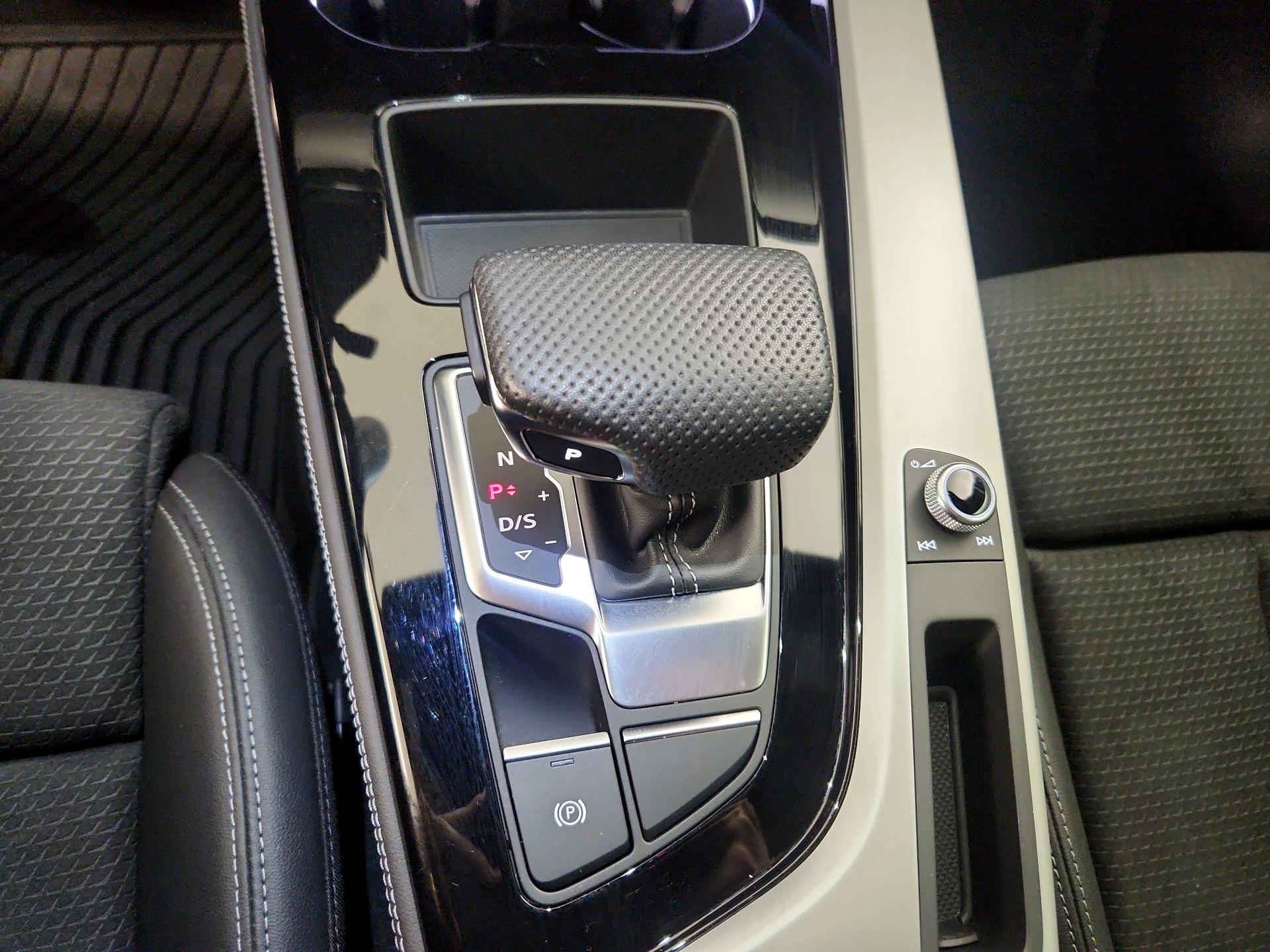 Thumbnail: 2023 Audi A5 - 18