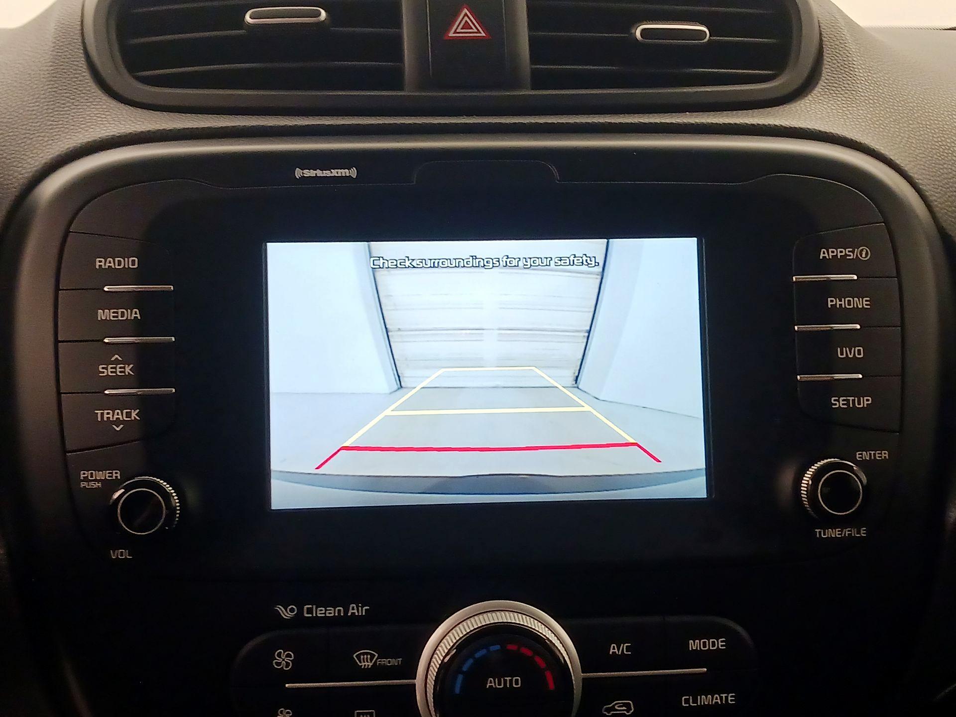 Thumbnail: 2019 Kia Soul - 14