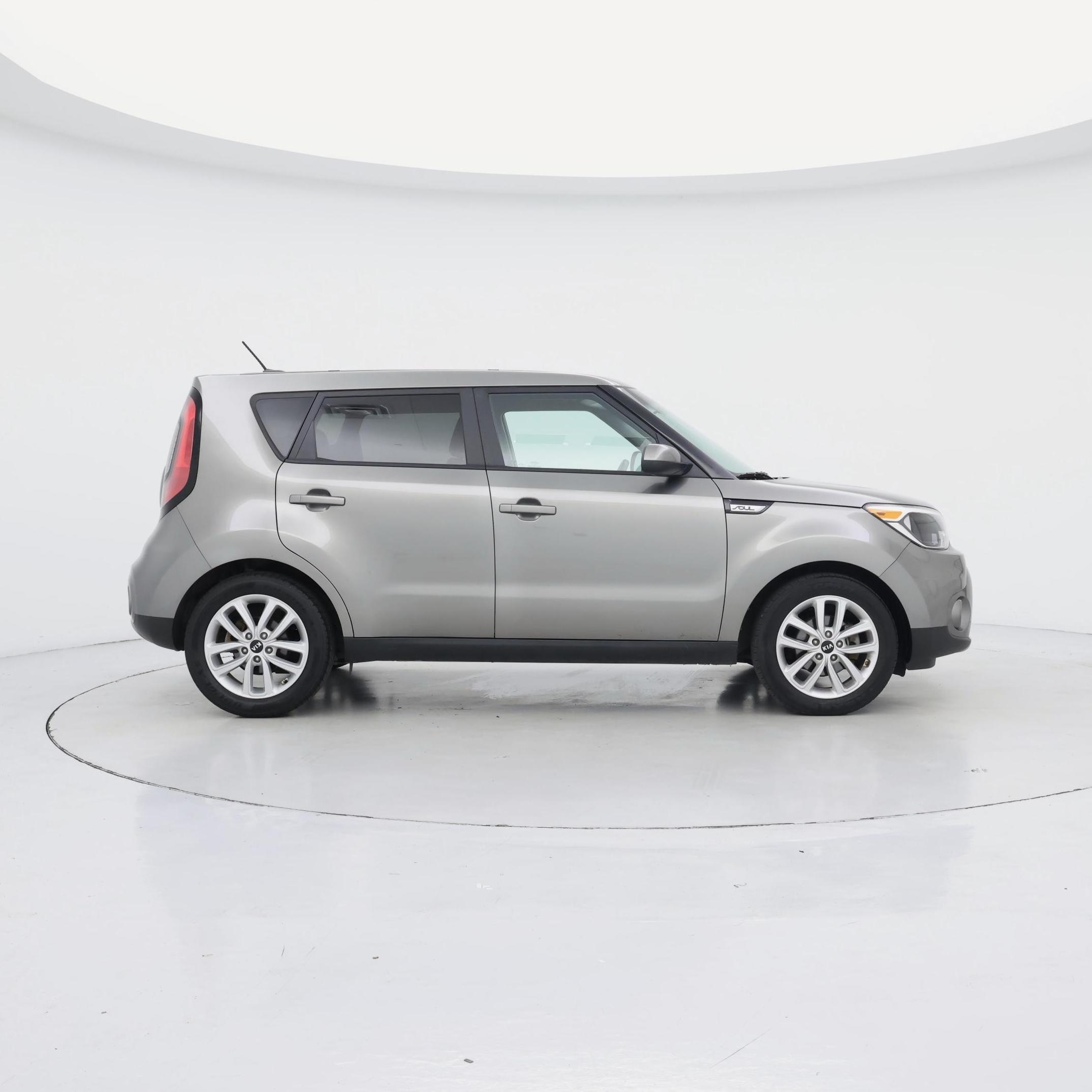 Thumbnail: 2019 Kia Soul - 7