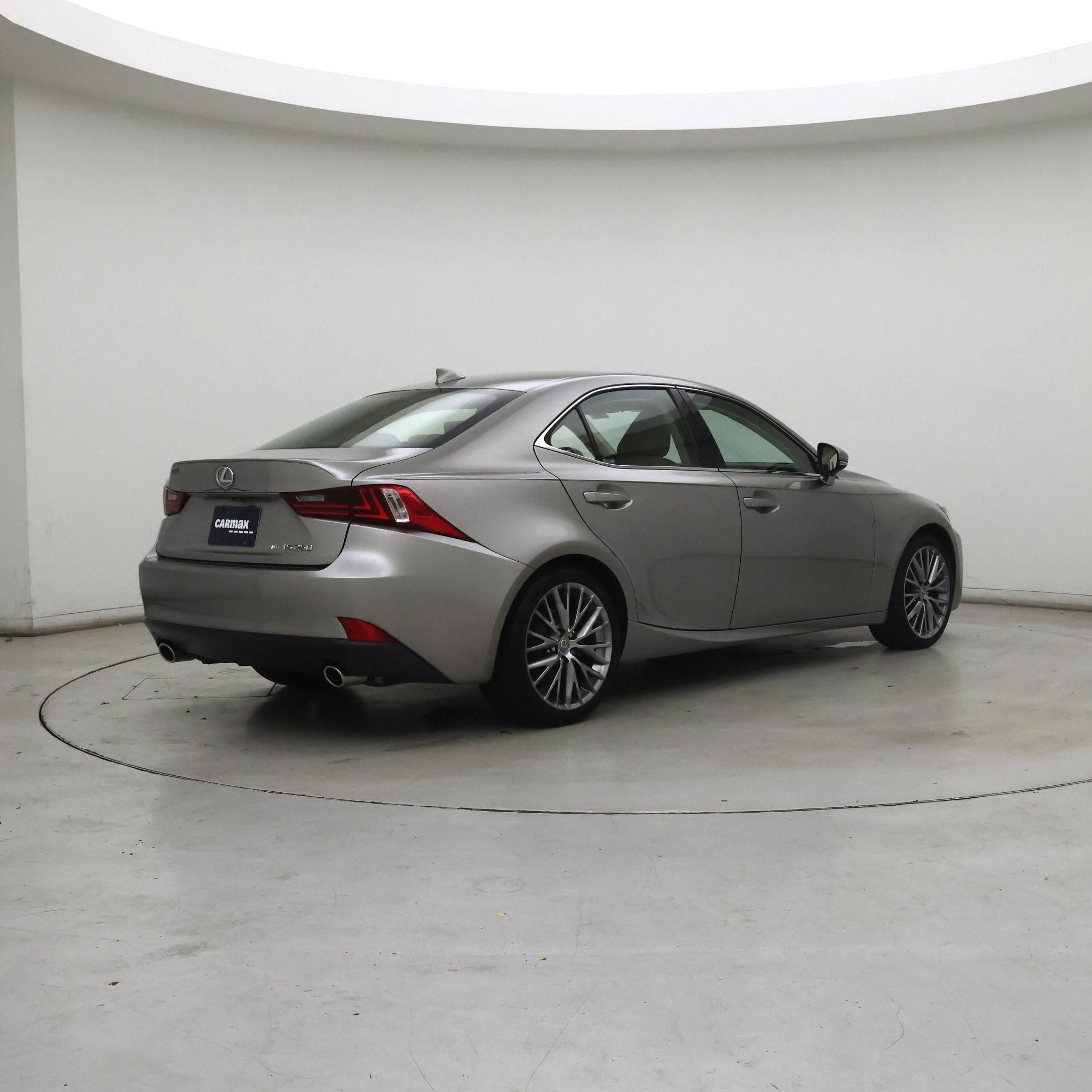 Thumbnail: 2015 Lexus IS - 8