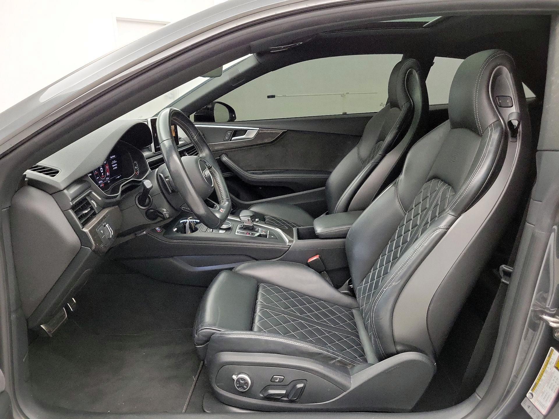 Thumbnail: 2019 Audi S5 - 11