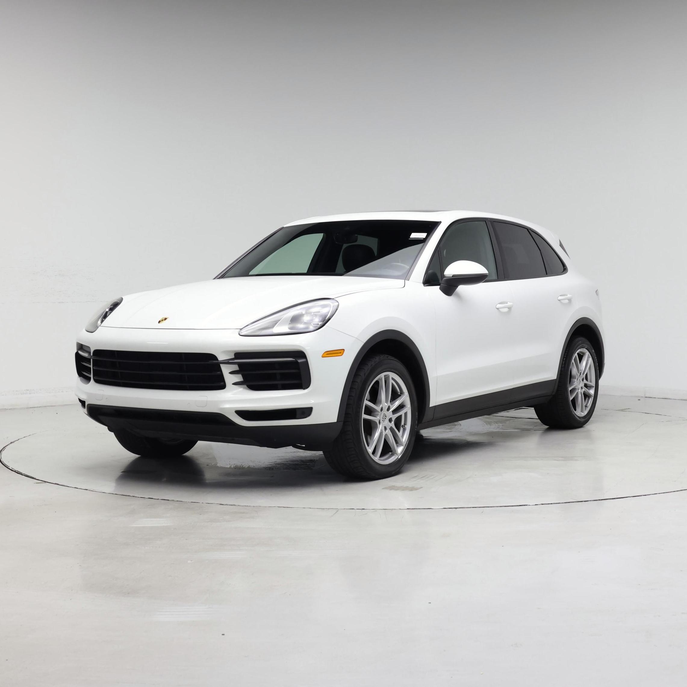 Thumbnail: 2019 Porsche Cayenne - 4