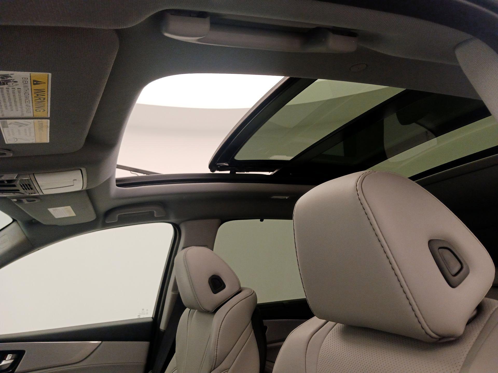 Thumbnail: 2024 Acura MDX - 20