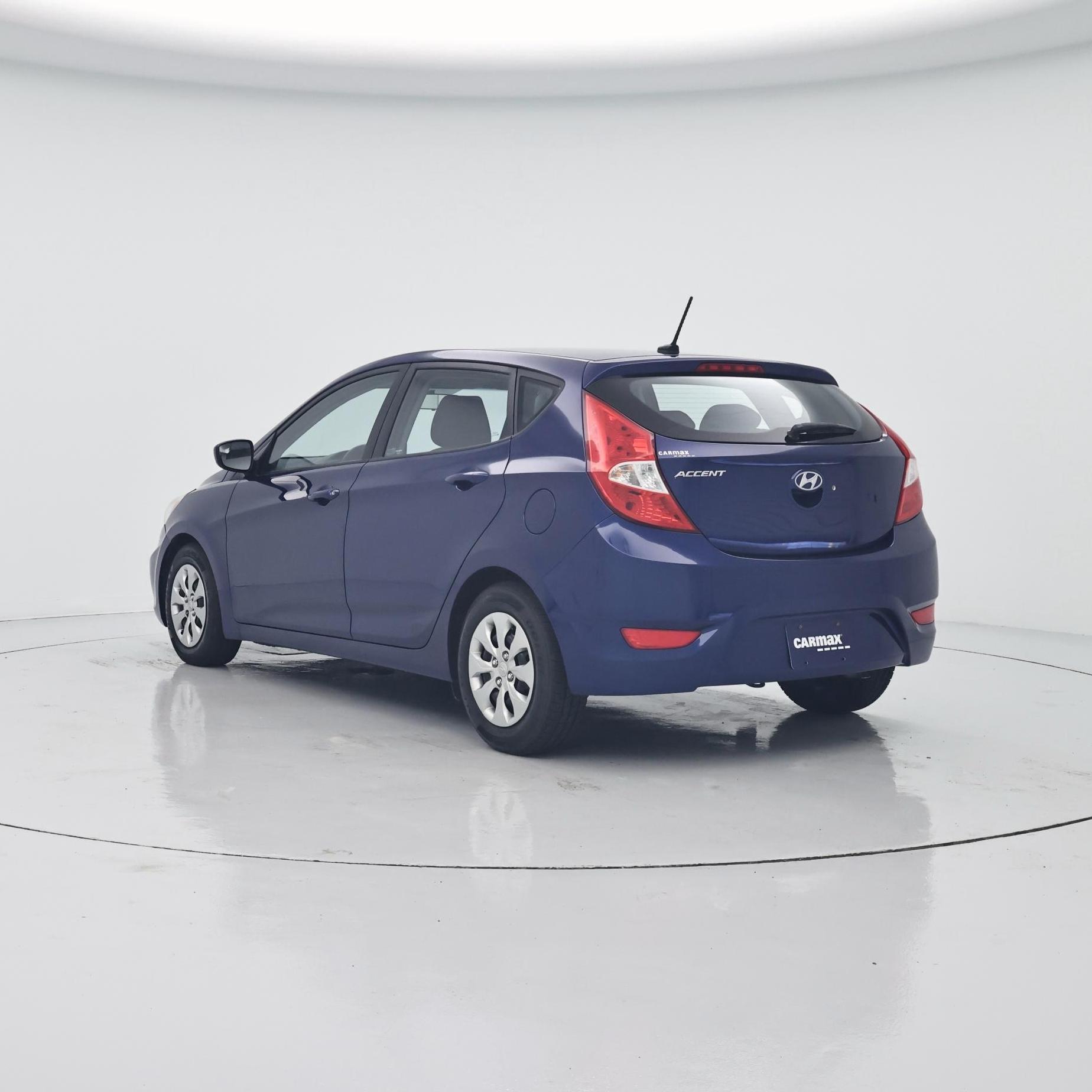 Thumbnail: 2016 Hyundai Accent - 2