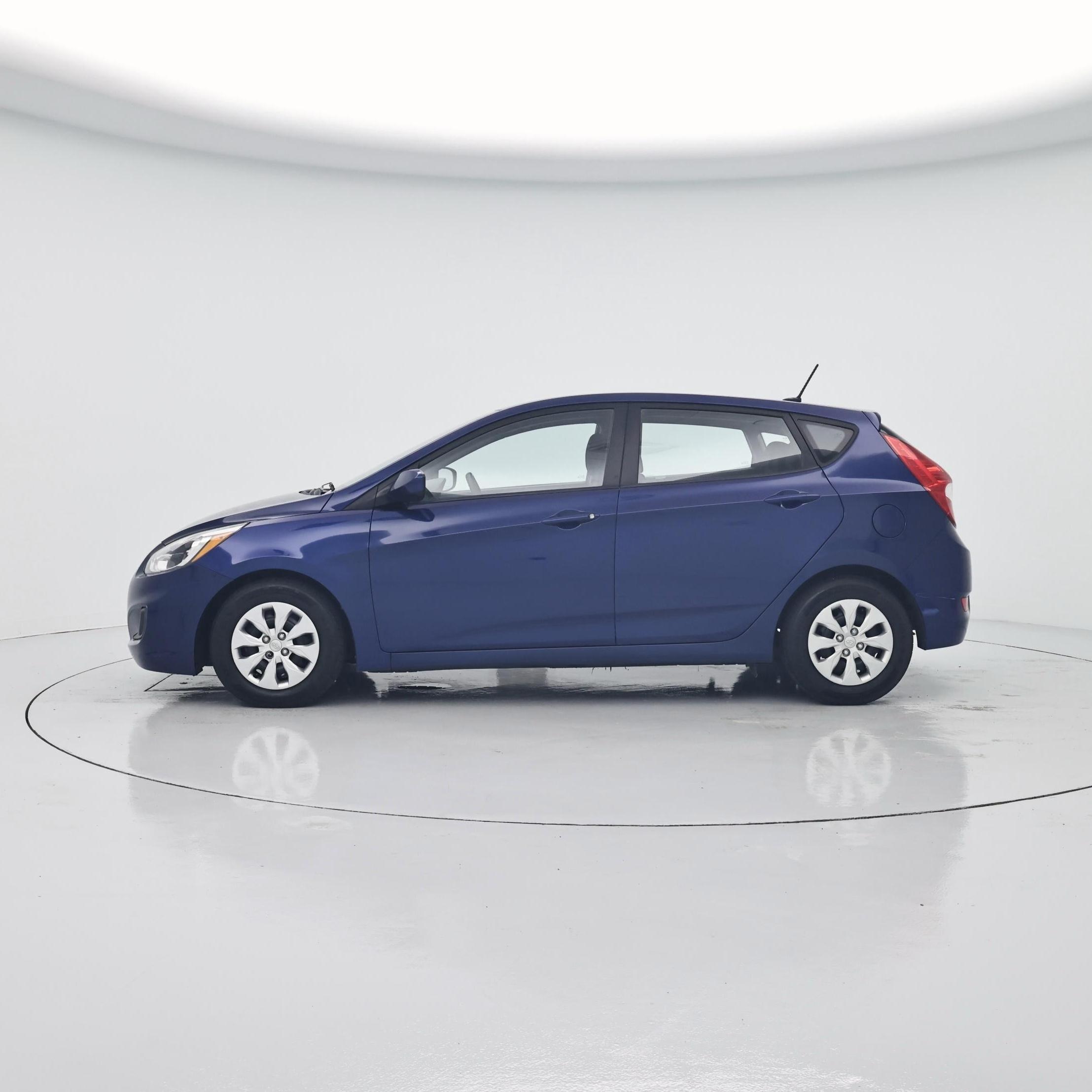 Thumbnail: 2016 Hyundai Accent - 3