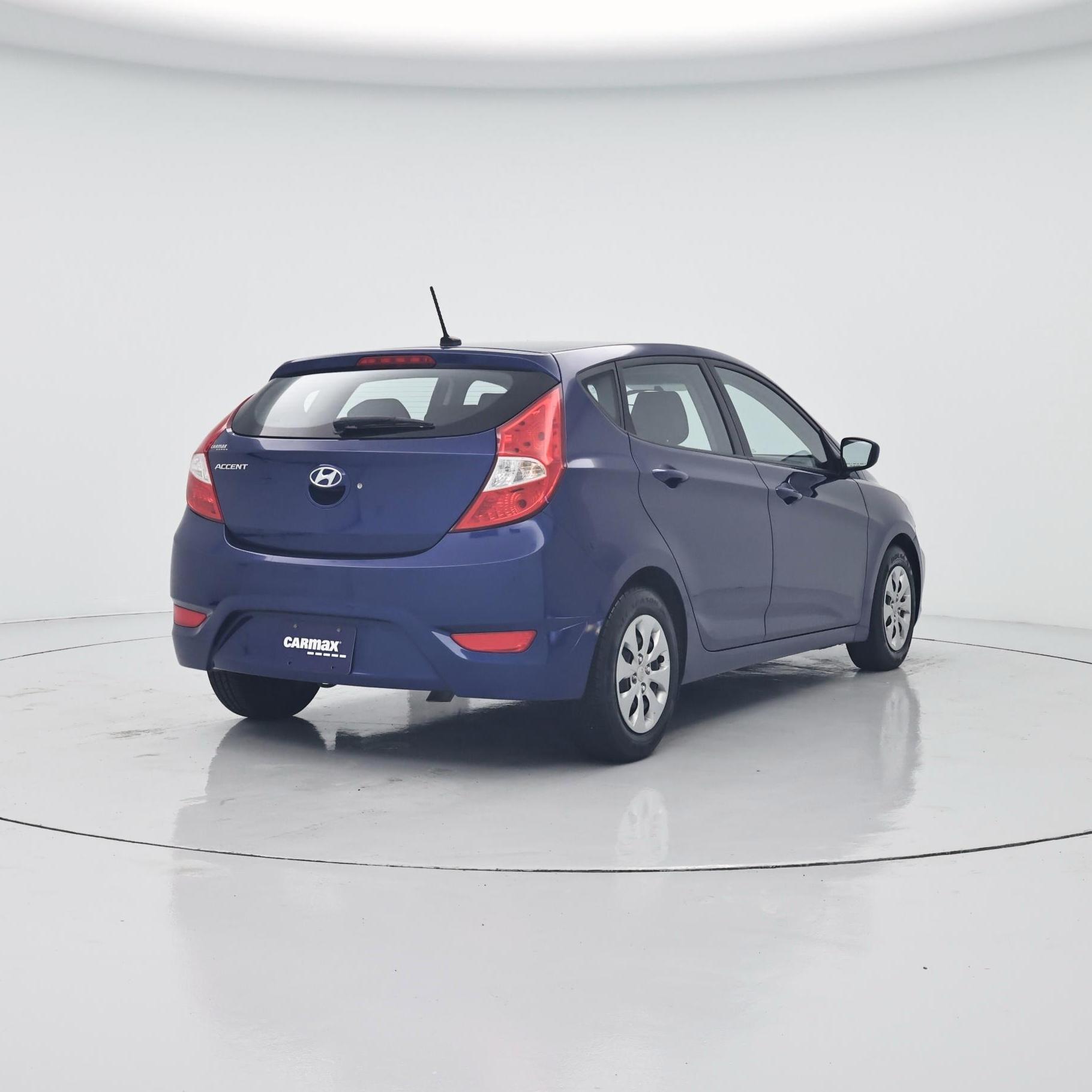 Thumbnail: 2016 Hyundai Accent - 8