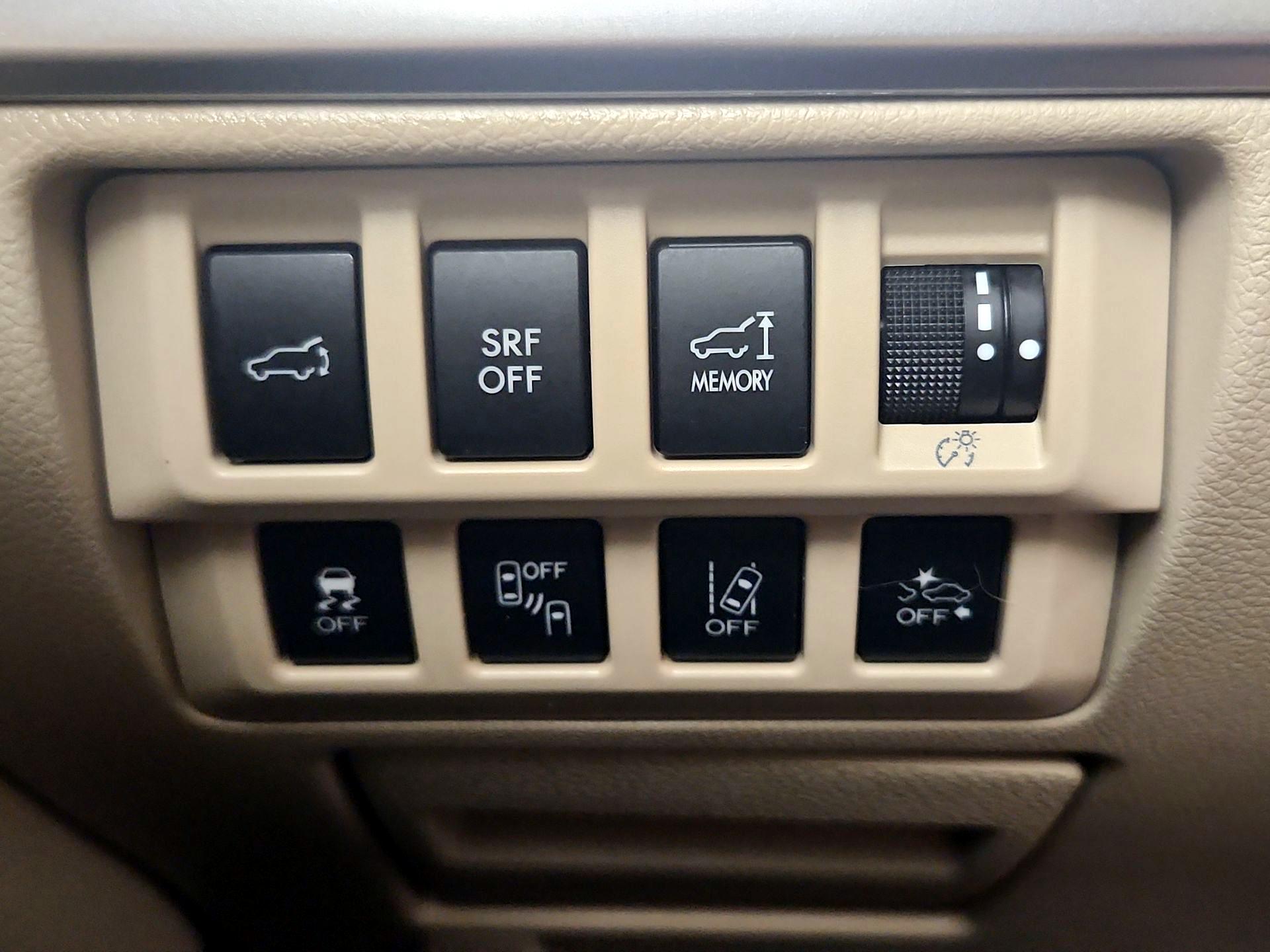 Thumbnail: 2016 Subaru Outback - 13