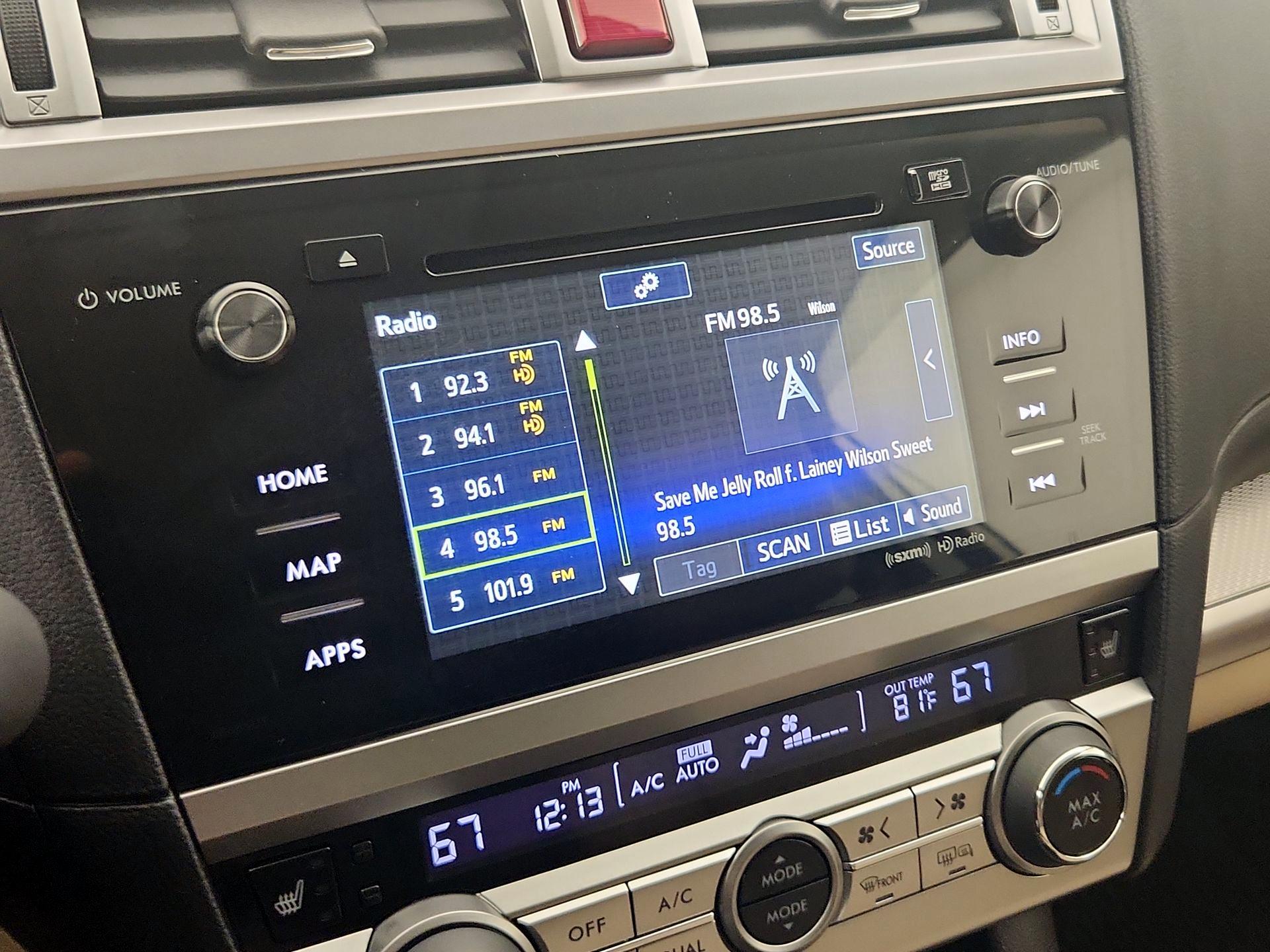 Thumbnail: 2016 Subaru Outback - 16