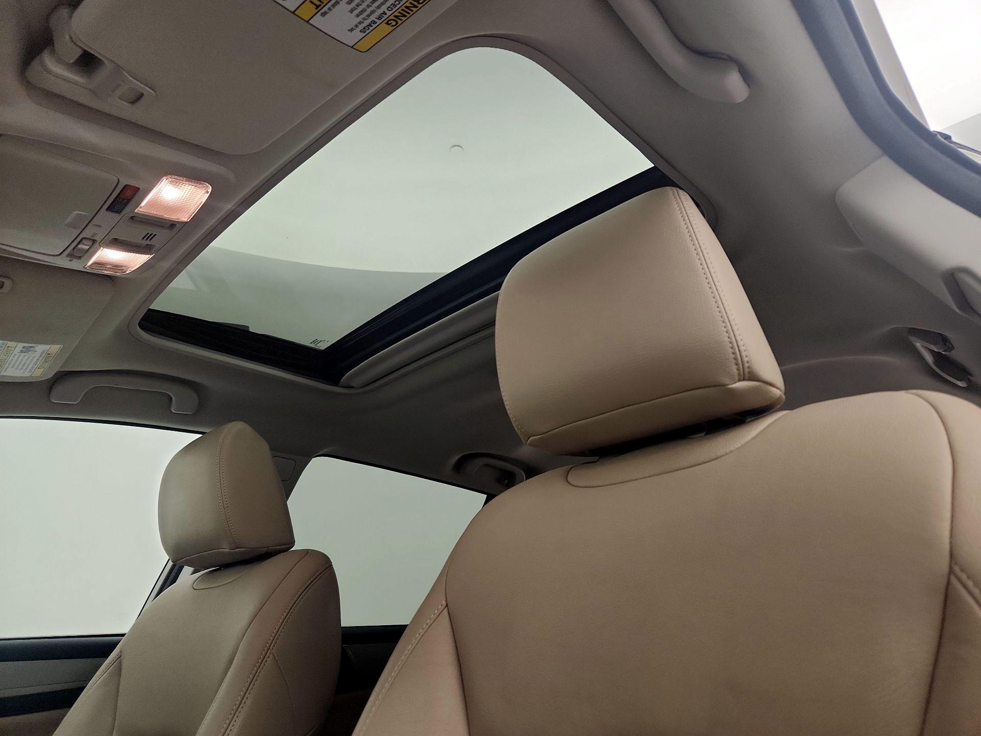 Thumbnail: 2016 Subaru Outback - 20