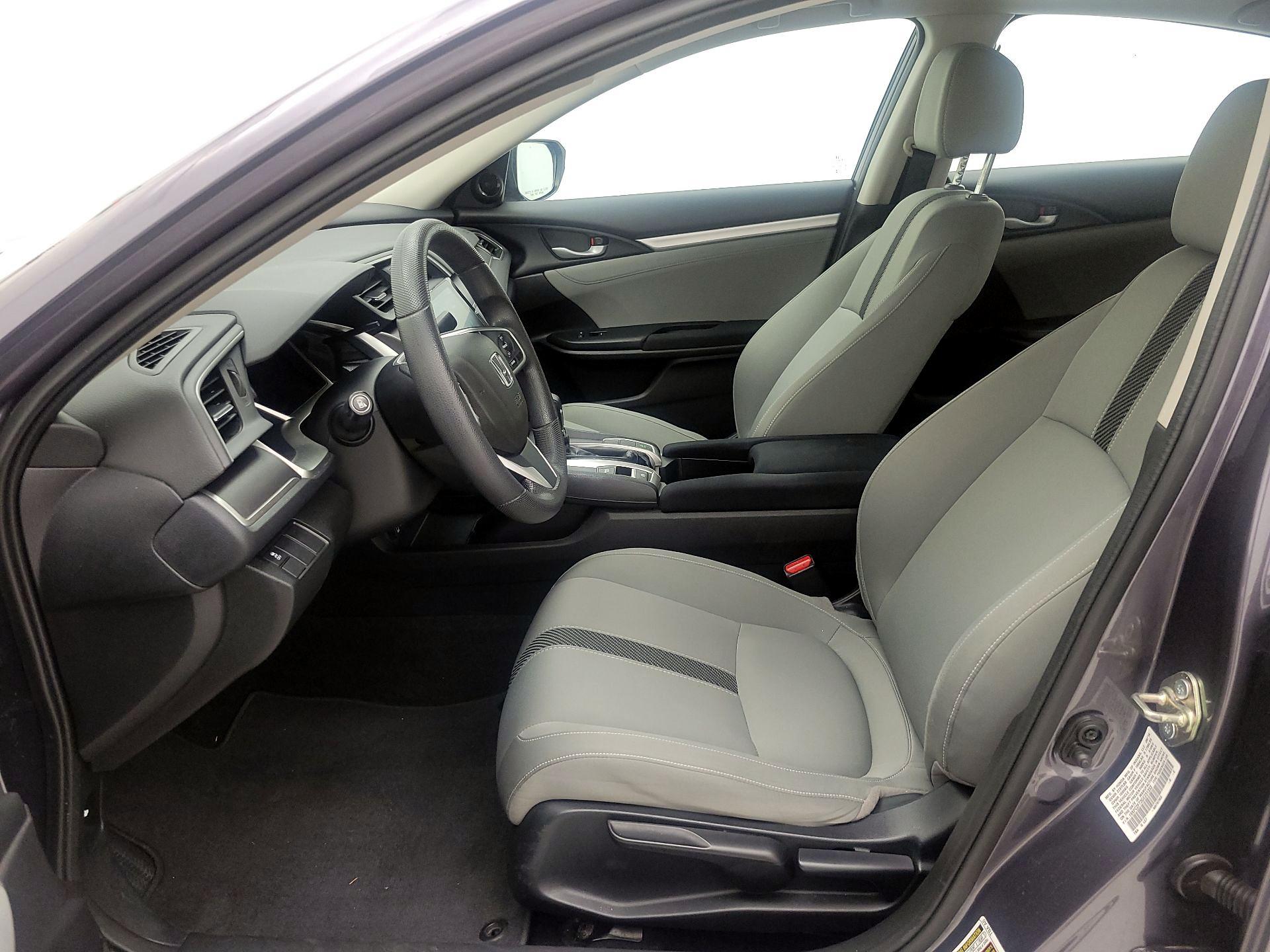 Thumbnail: 2016 Honda Civic - 11