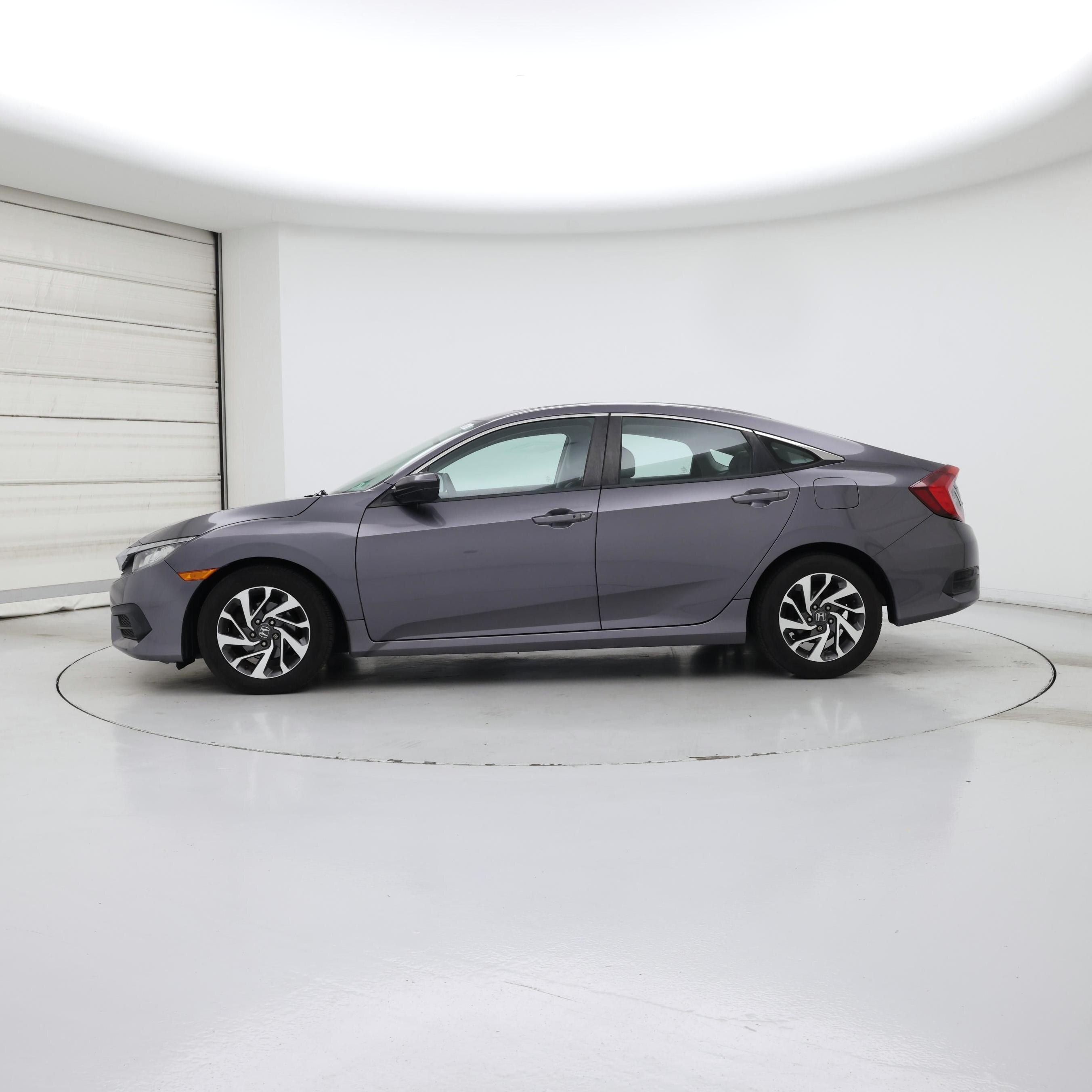 Thumbnail: 2016 Honda Civic - 3