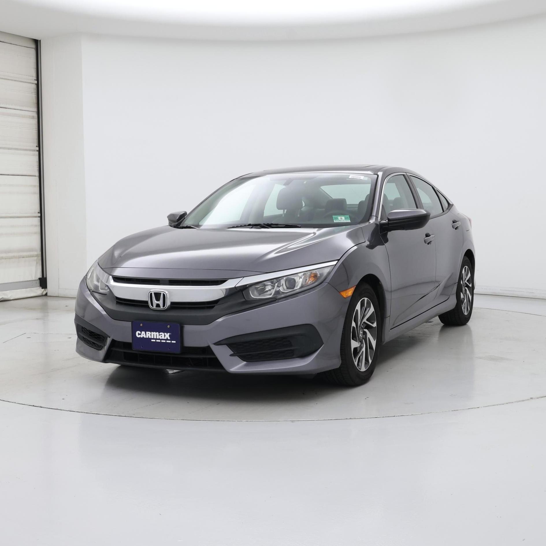 Thumbnail: 2016 Honda Civic - 4