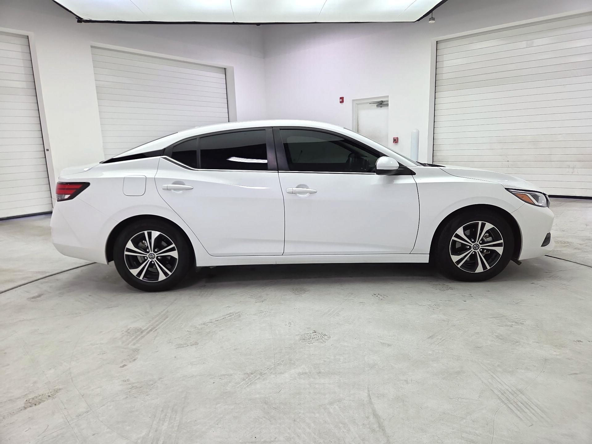 Thumbnail: 2022 Nissan Sentra - 4