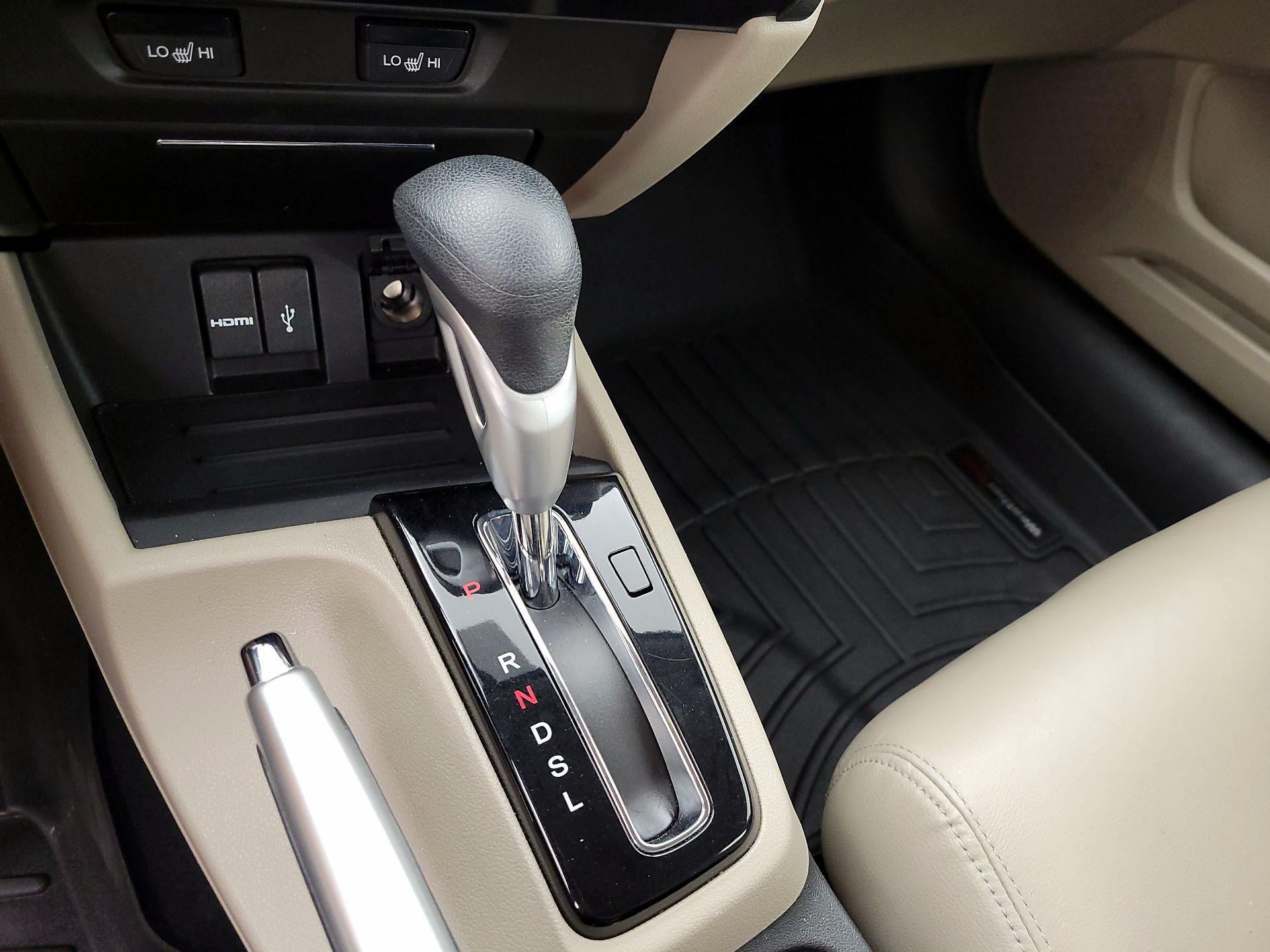 Thumbnail: 2015 Honda Civic - 17
