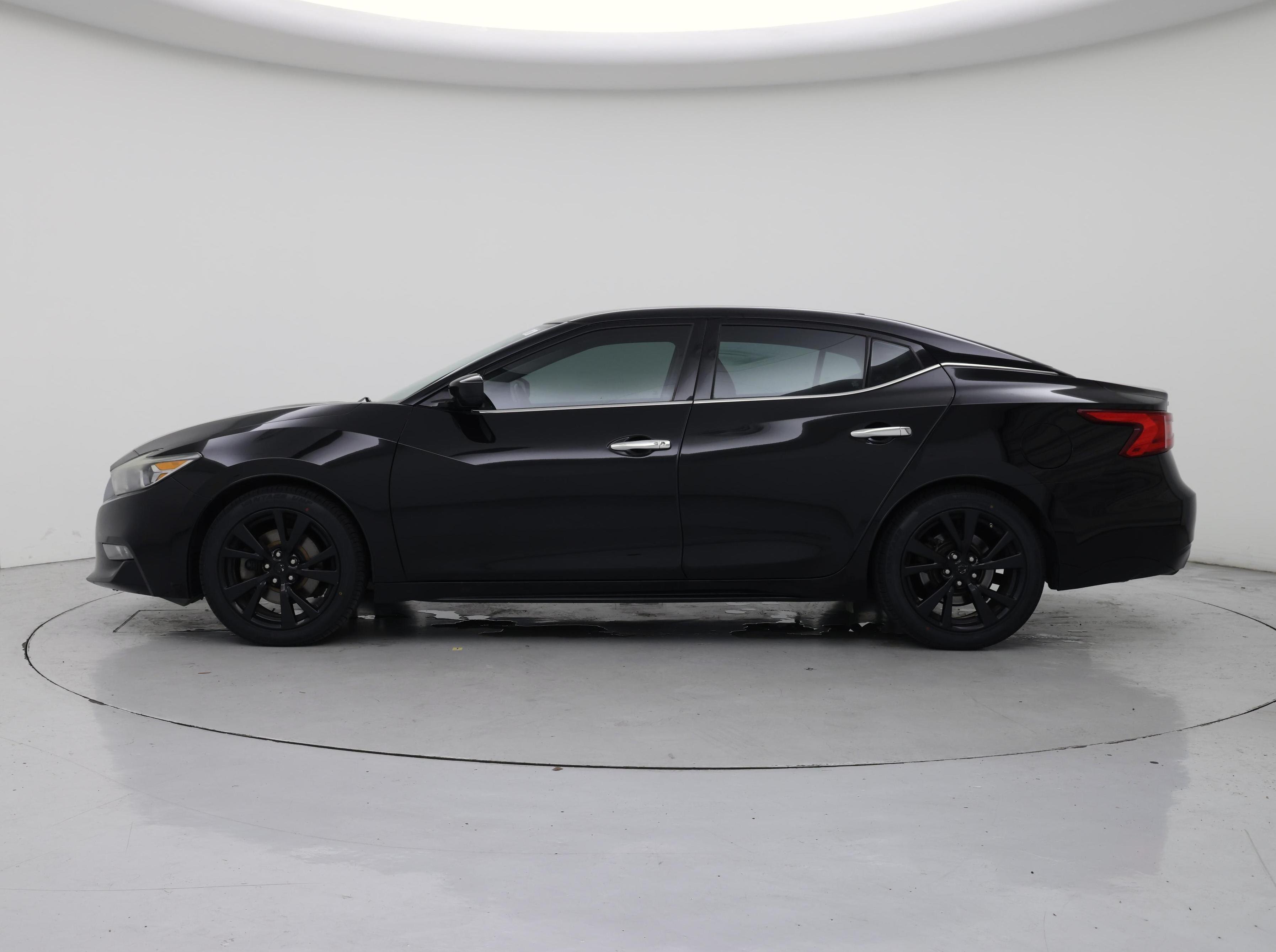 Thumbnail: 2017 Nissan Maxima - 3
