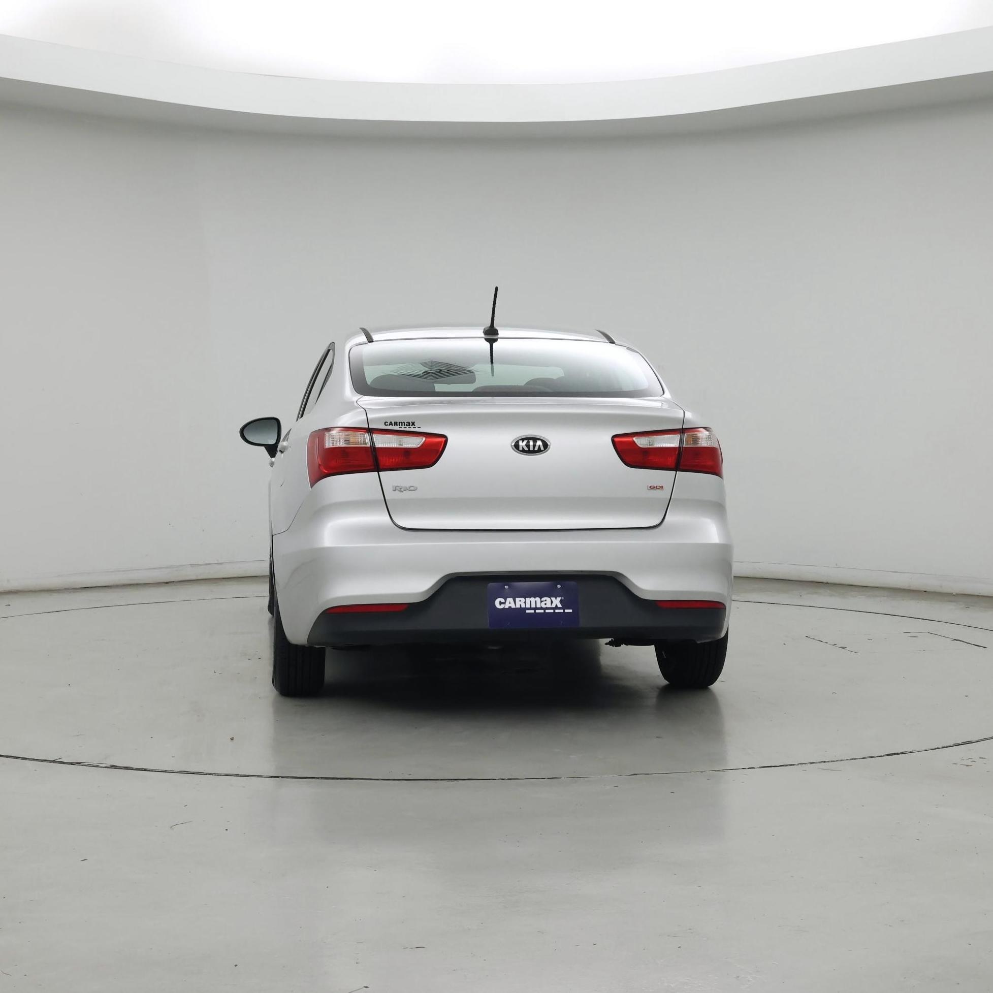 Thumbnail: 2017 Kia Rio - 6