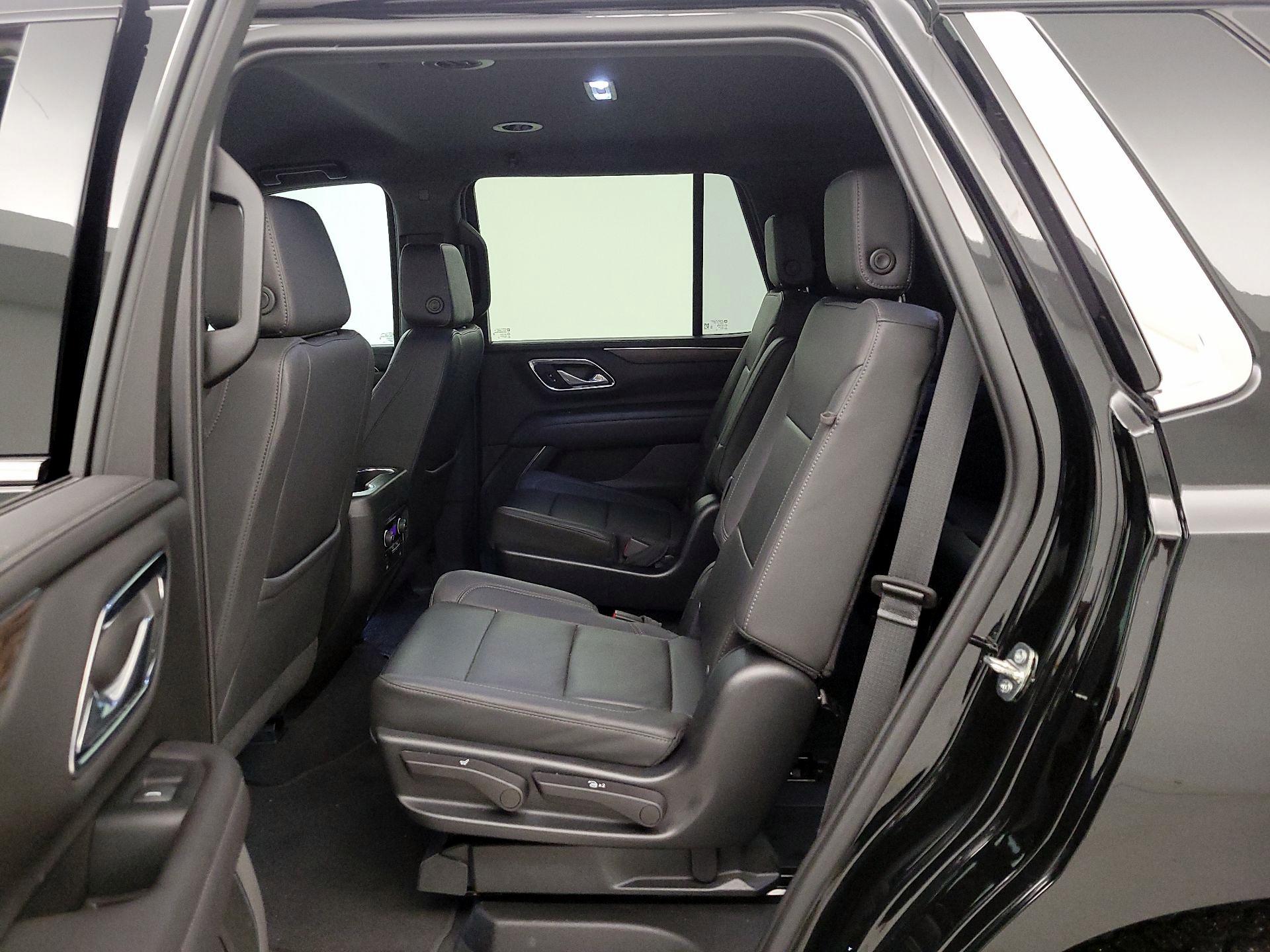 Thumbnail: 2023 Chevrolet Tahoe - 19