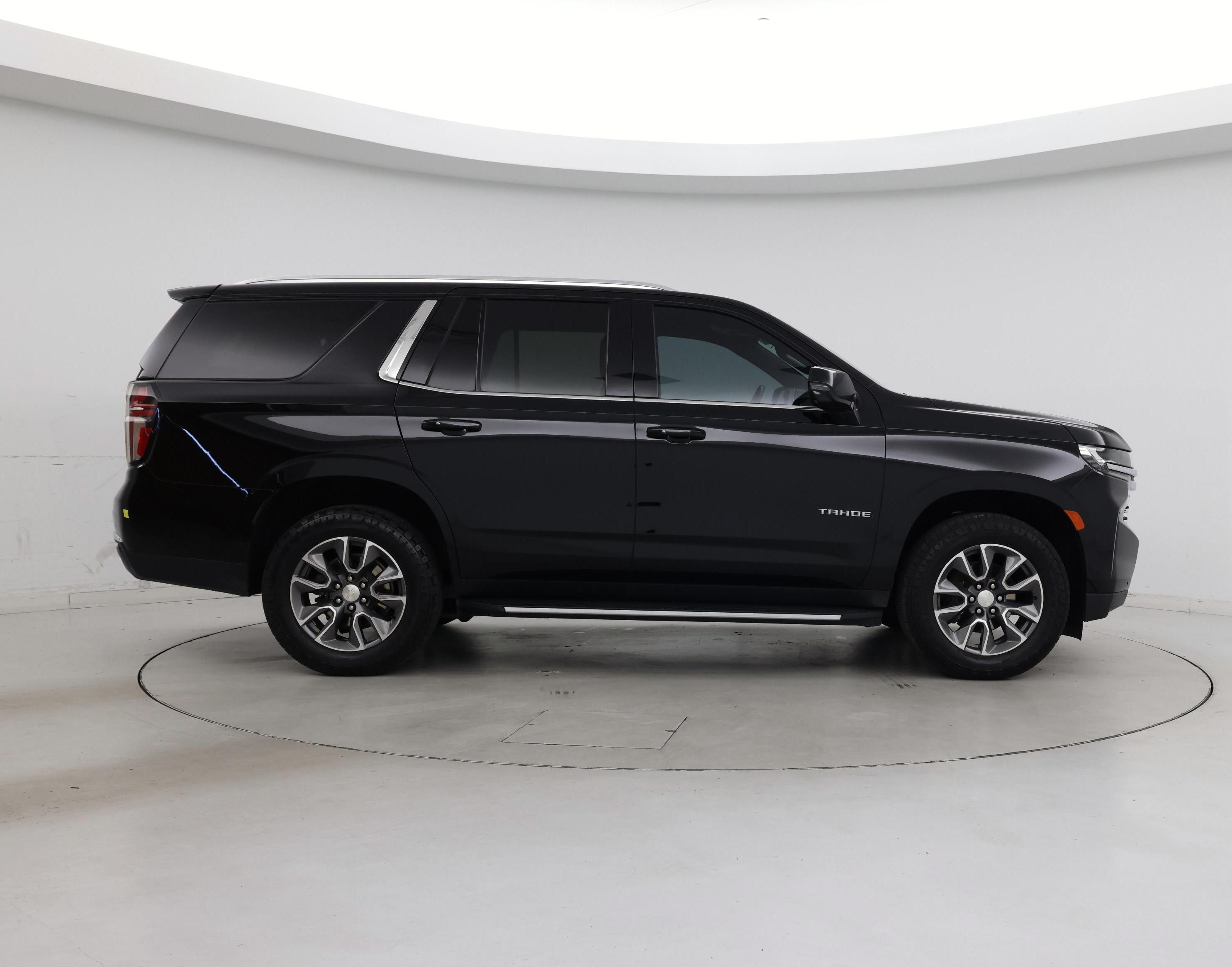 Thumbnail: 2023 Chevrolet Tahoe - 7