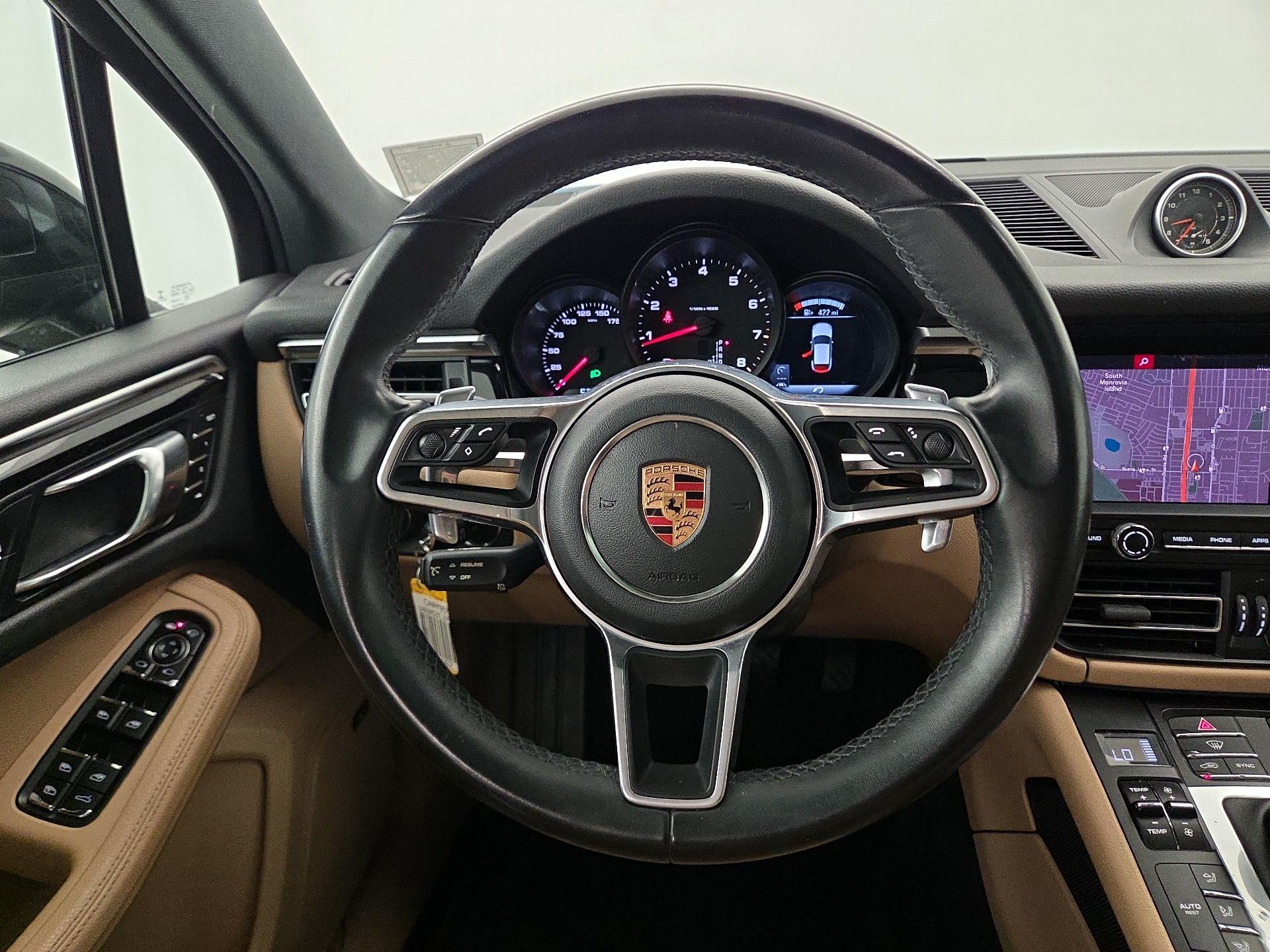 Thumbnail: 2019 Porsche Macan - 10
