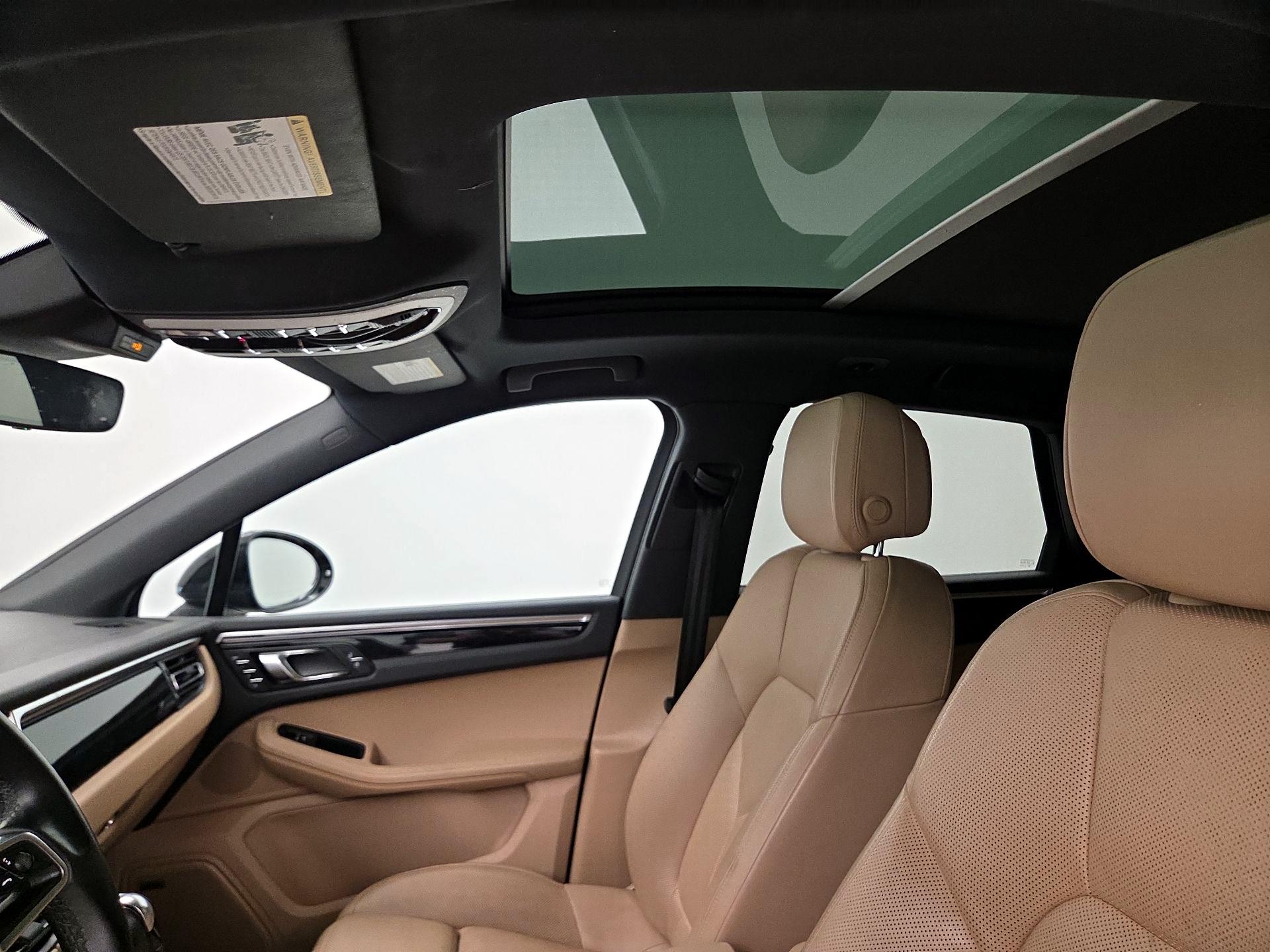 Thumbnail: 2019 Porsche Macan - 20