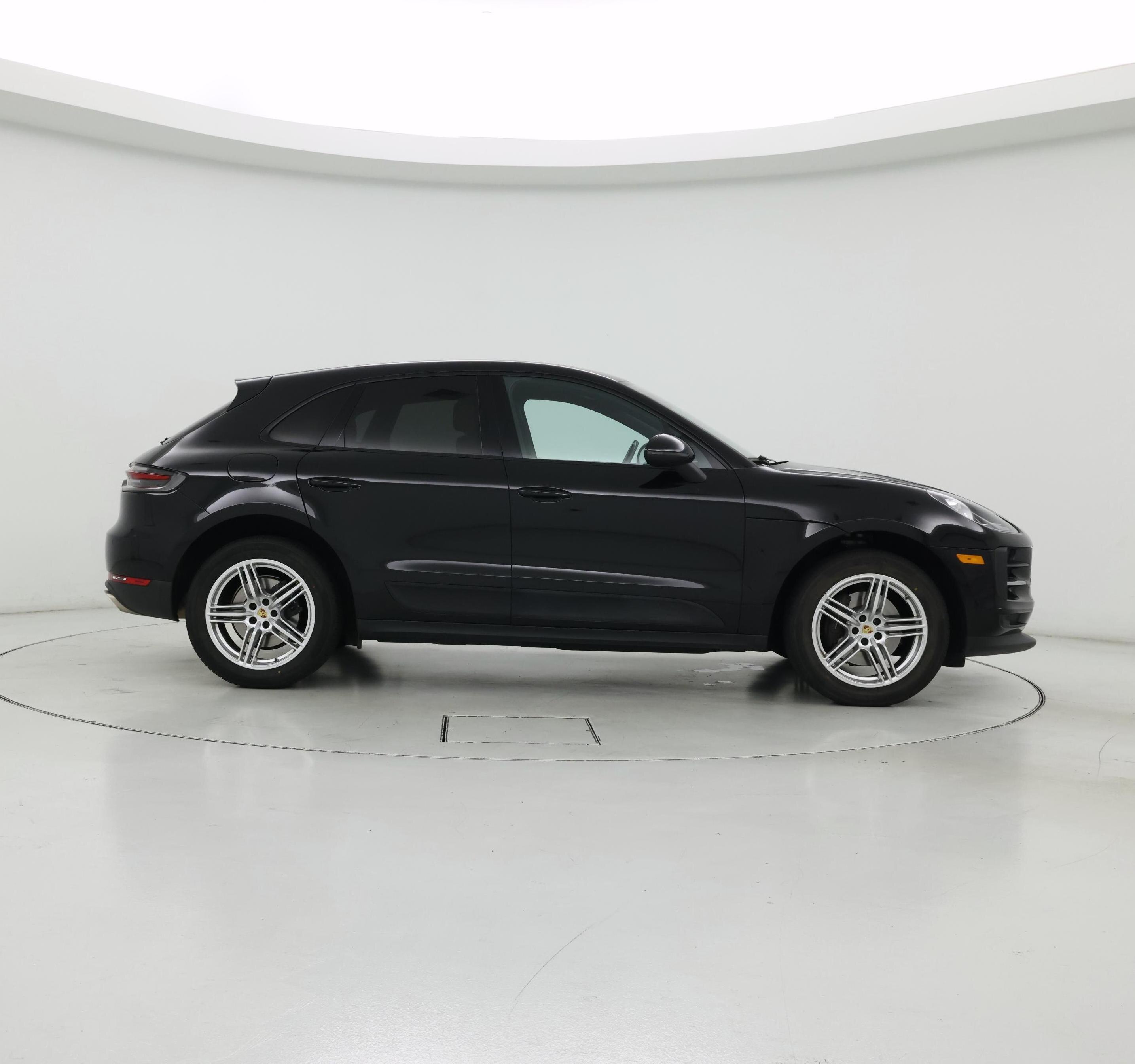 Thumbnail: 2019 Porsche Macan - 7