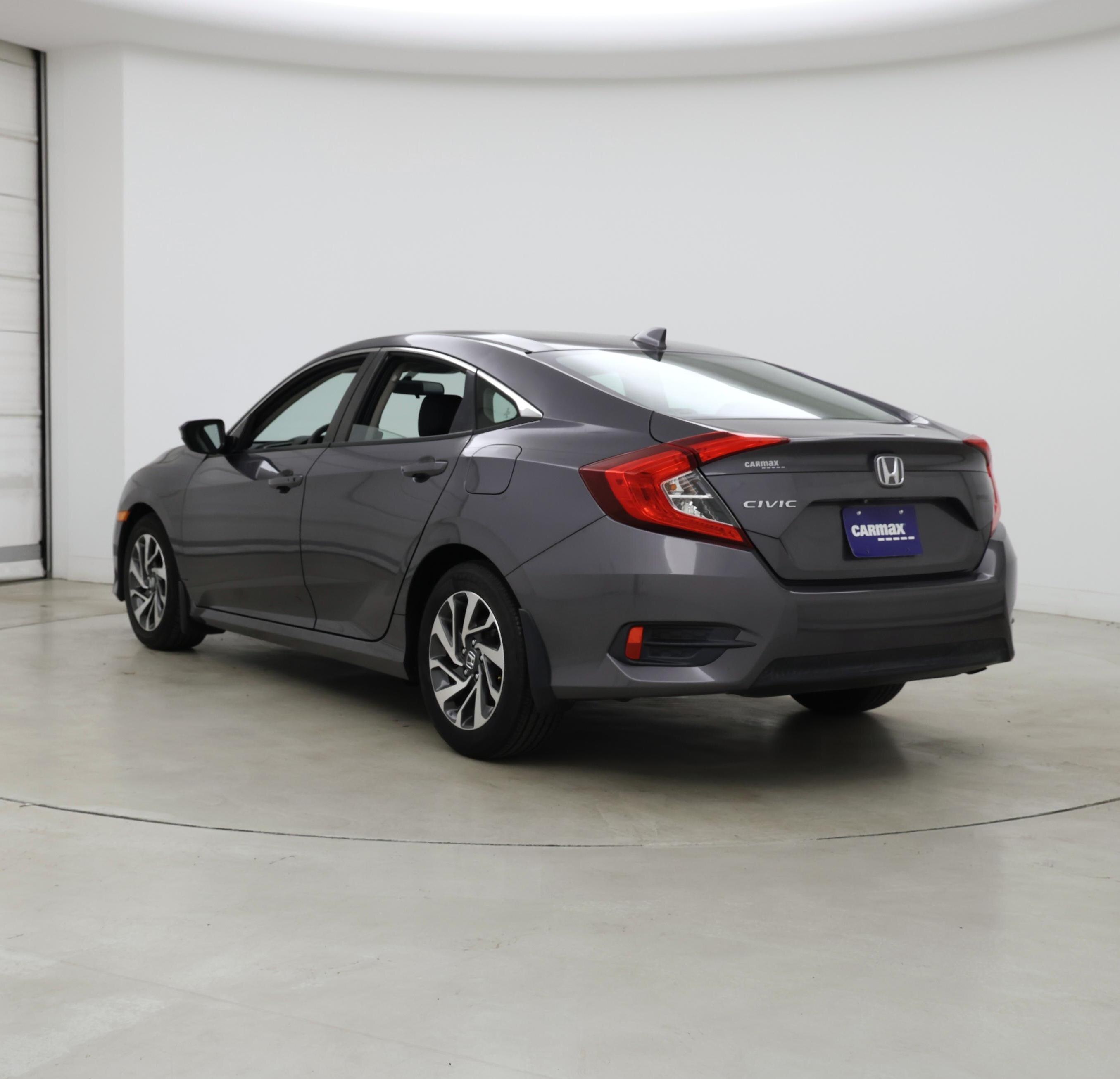 Thumbnail: 2017 Honda Civic - 2