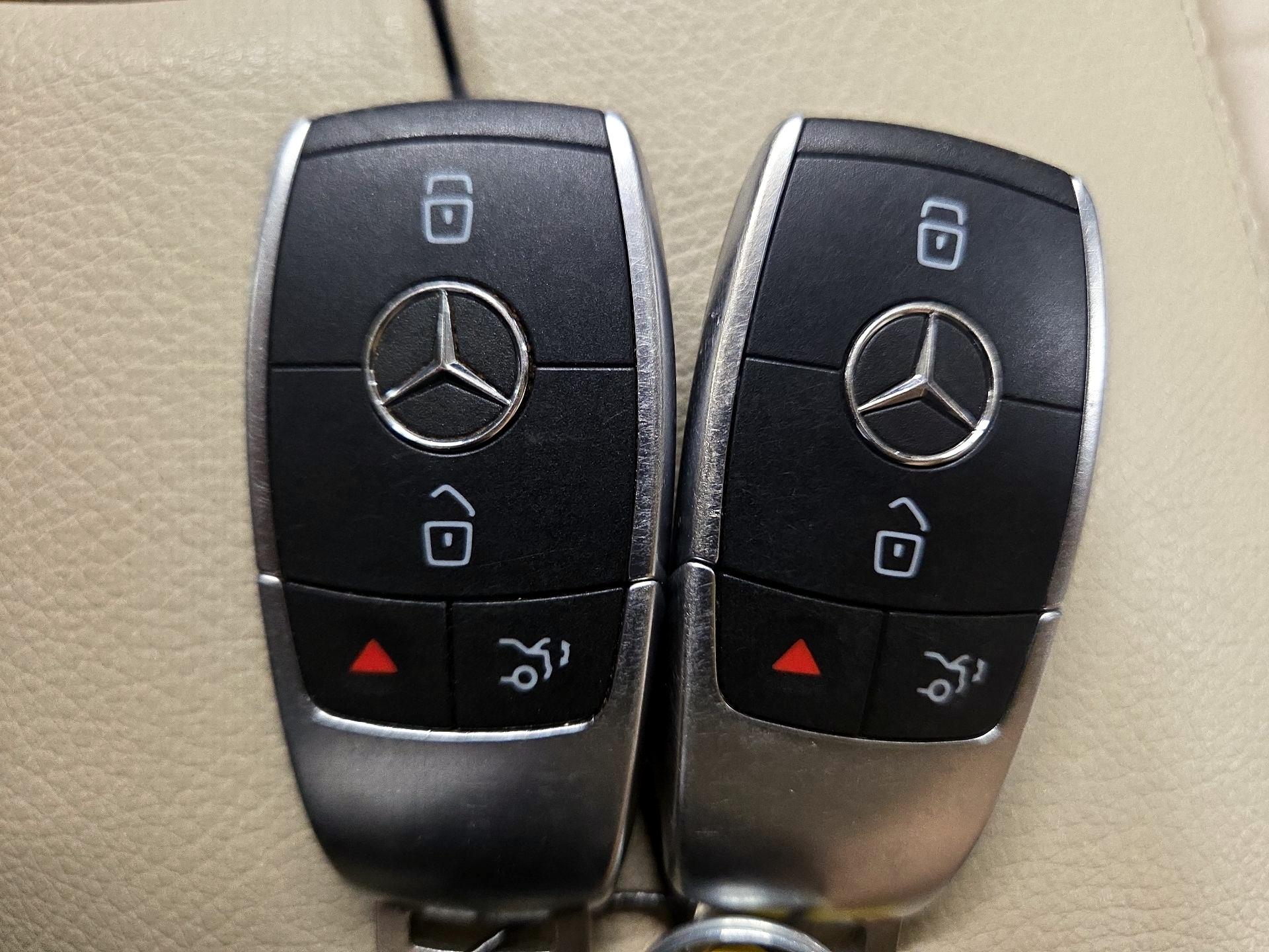 Thumbnail: 2019 Mercedes-Benz C-Class - 20