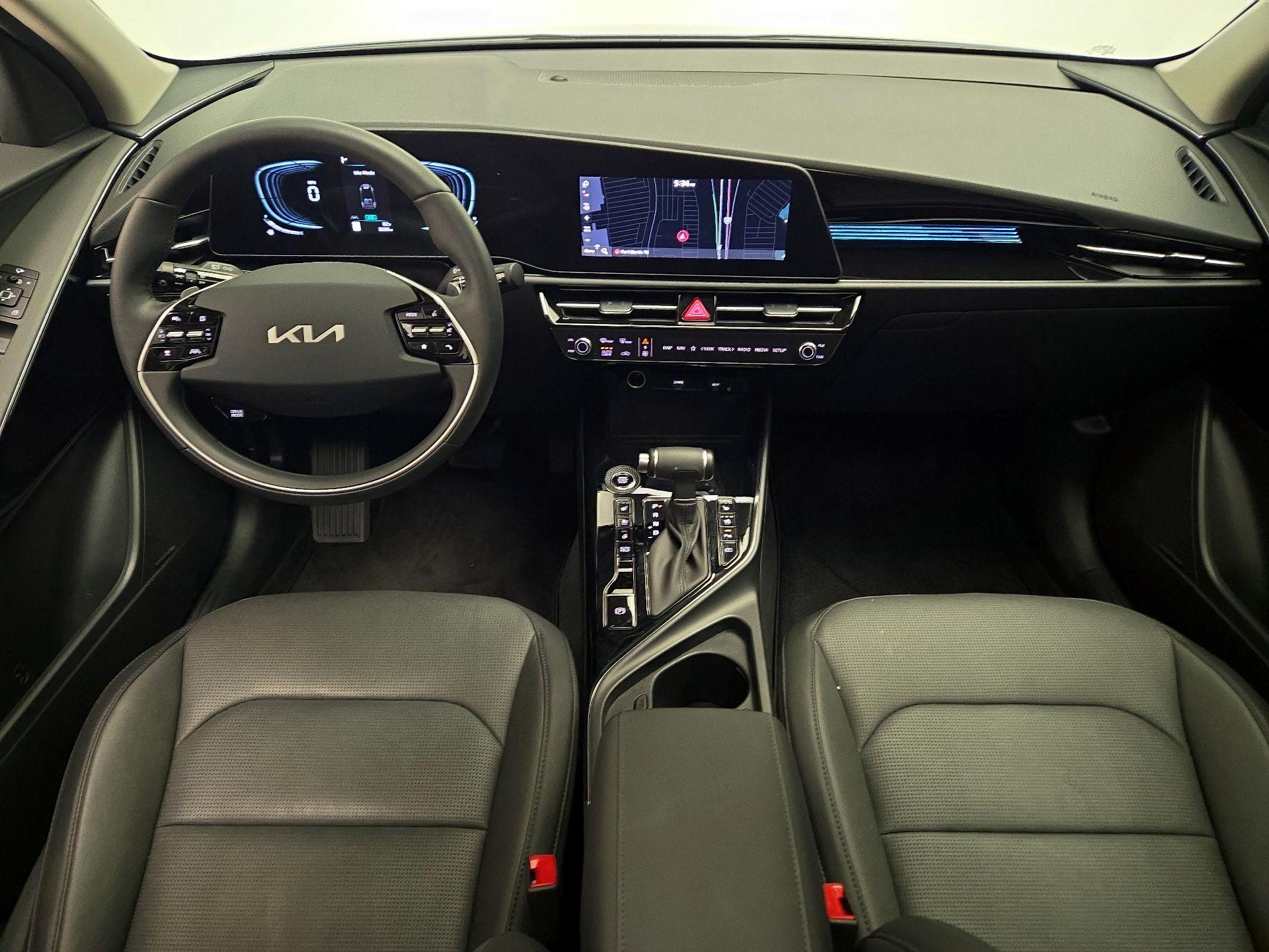 Thumbnail: 2025 Kia Niro - 9
