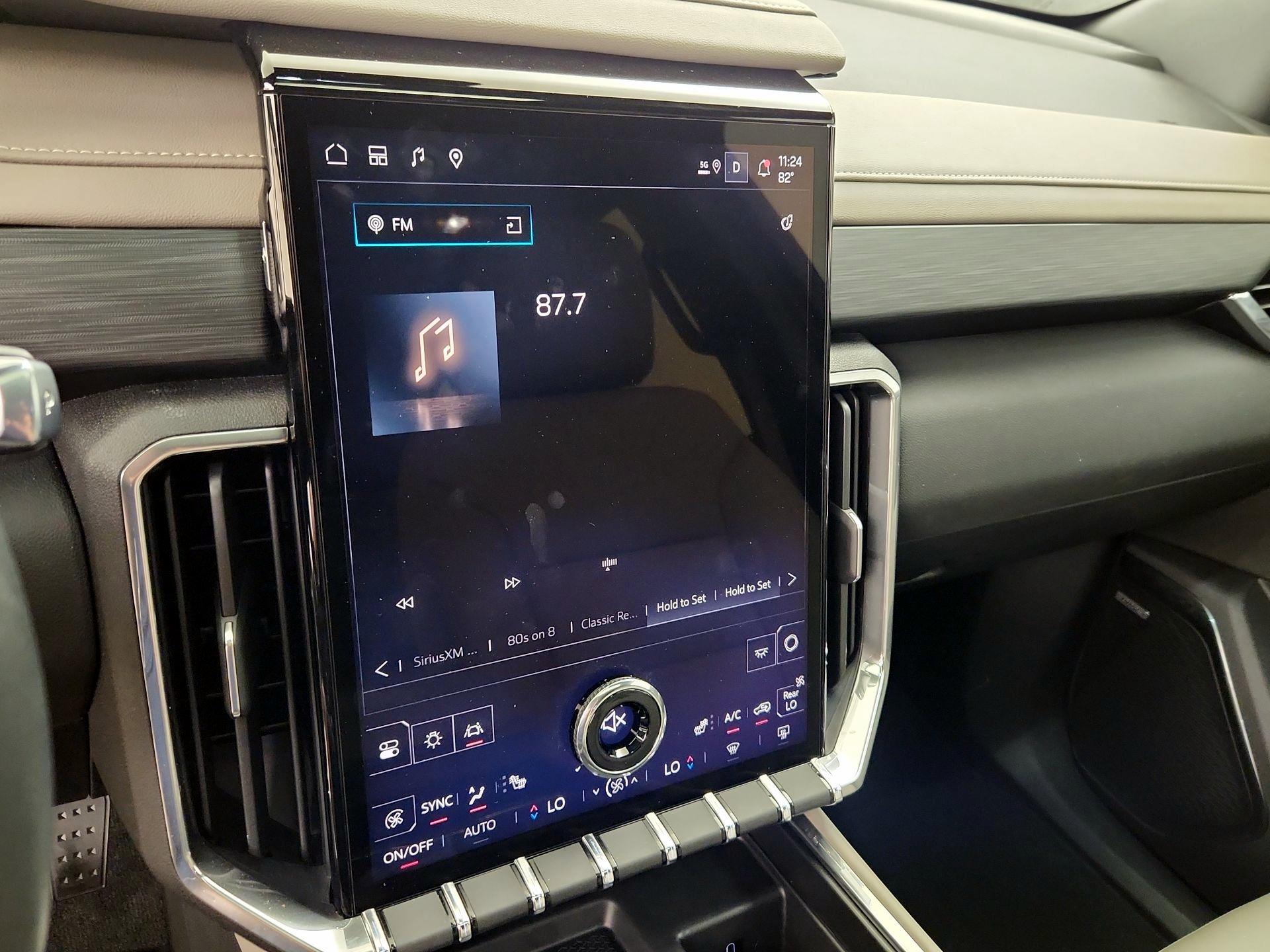 Thumbnail: 2025 GMC Acadia - 15