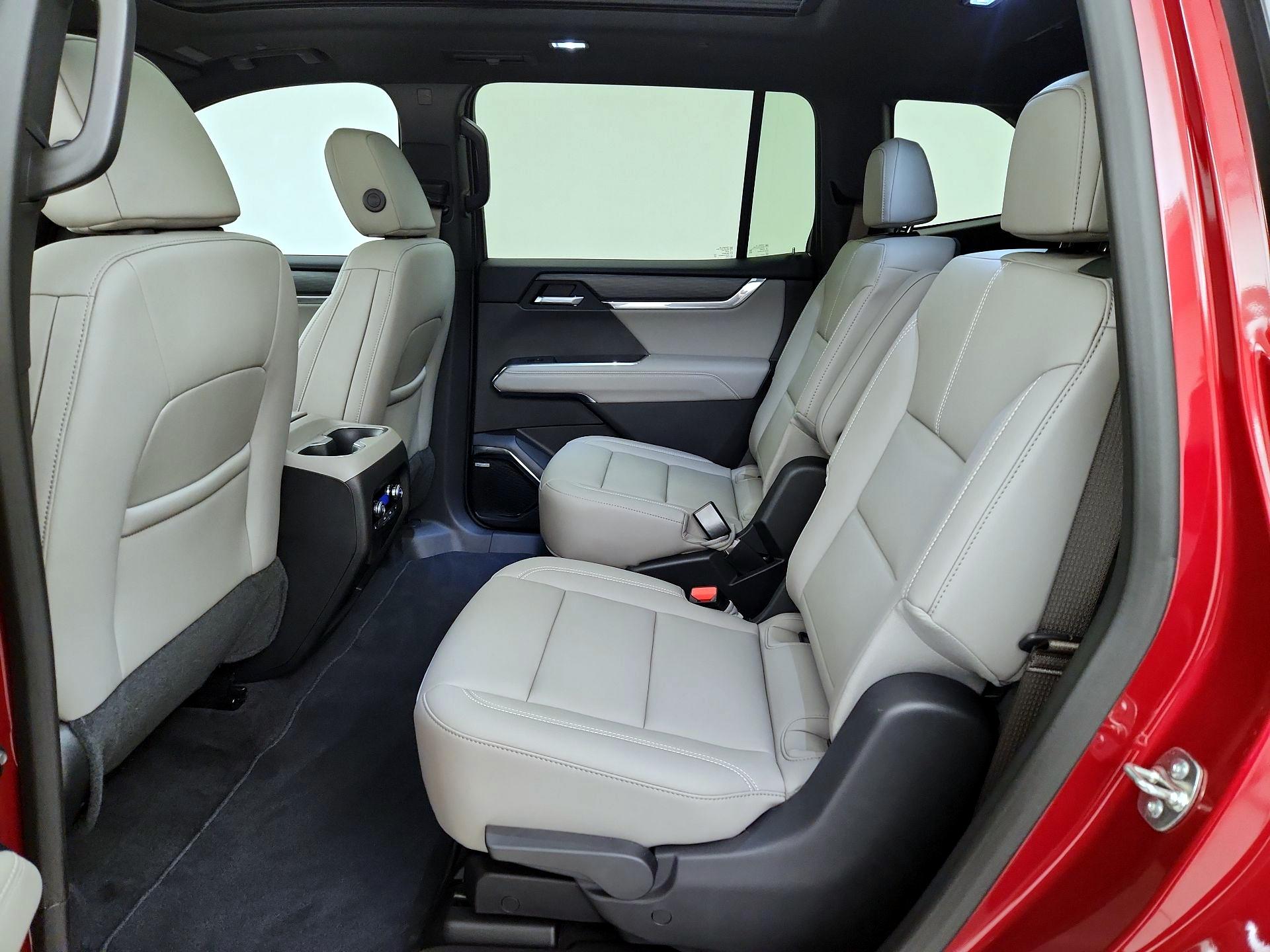 Thumbnail: 2025 GMC Acadia - 20