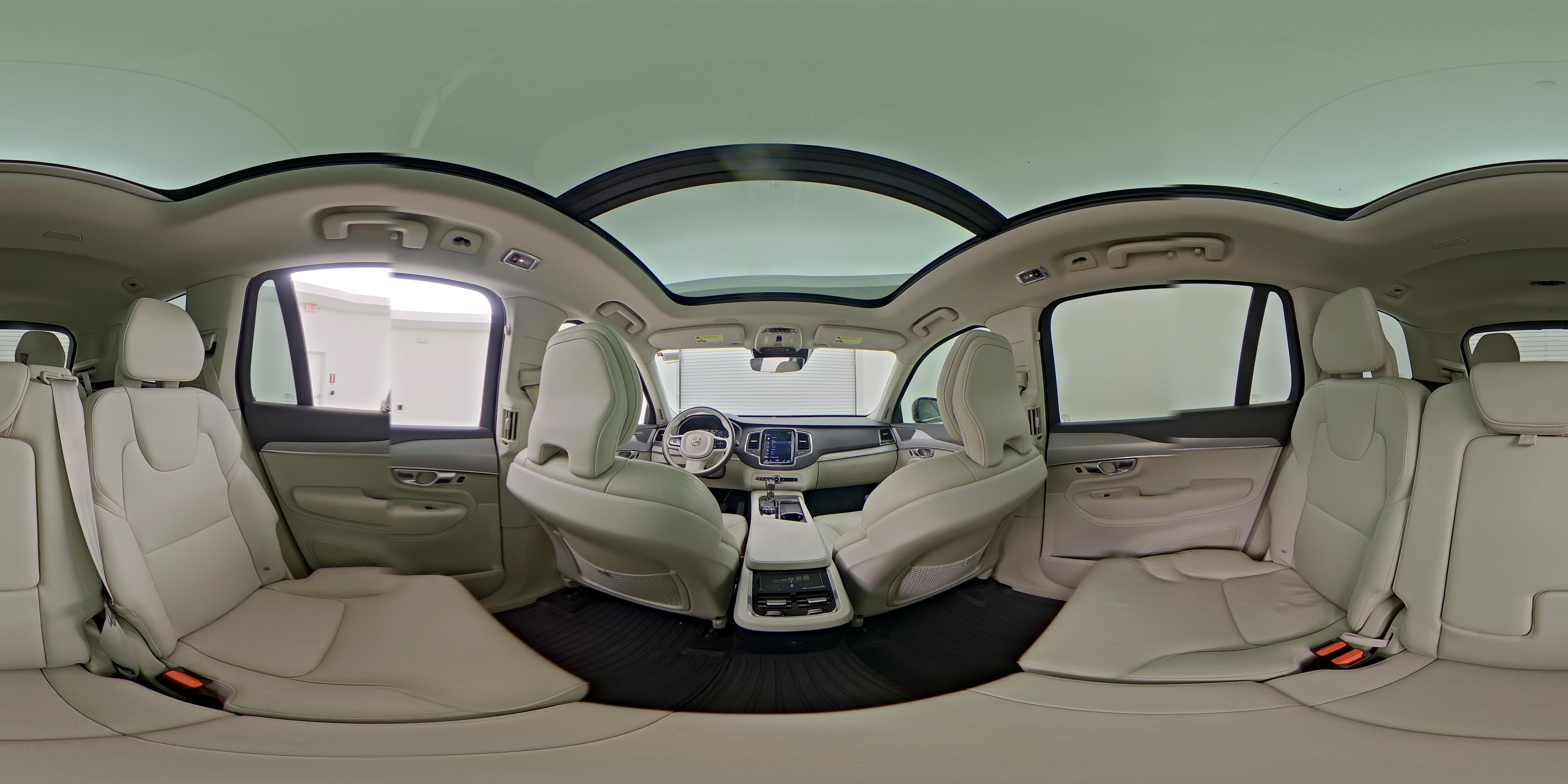 2022 Volvo XC90 Momentum - Photo 27