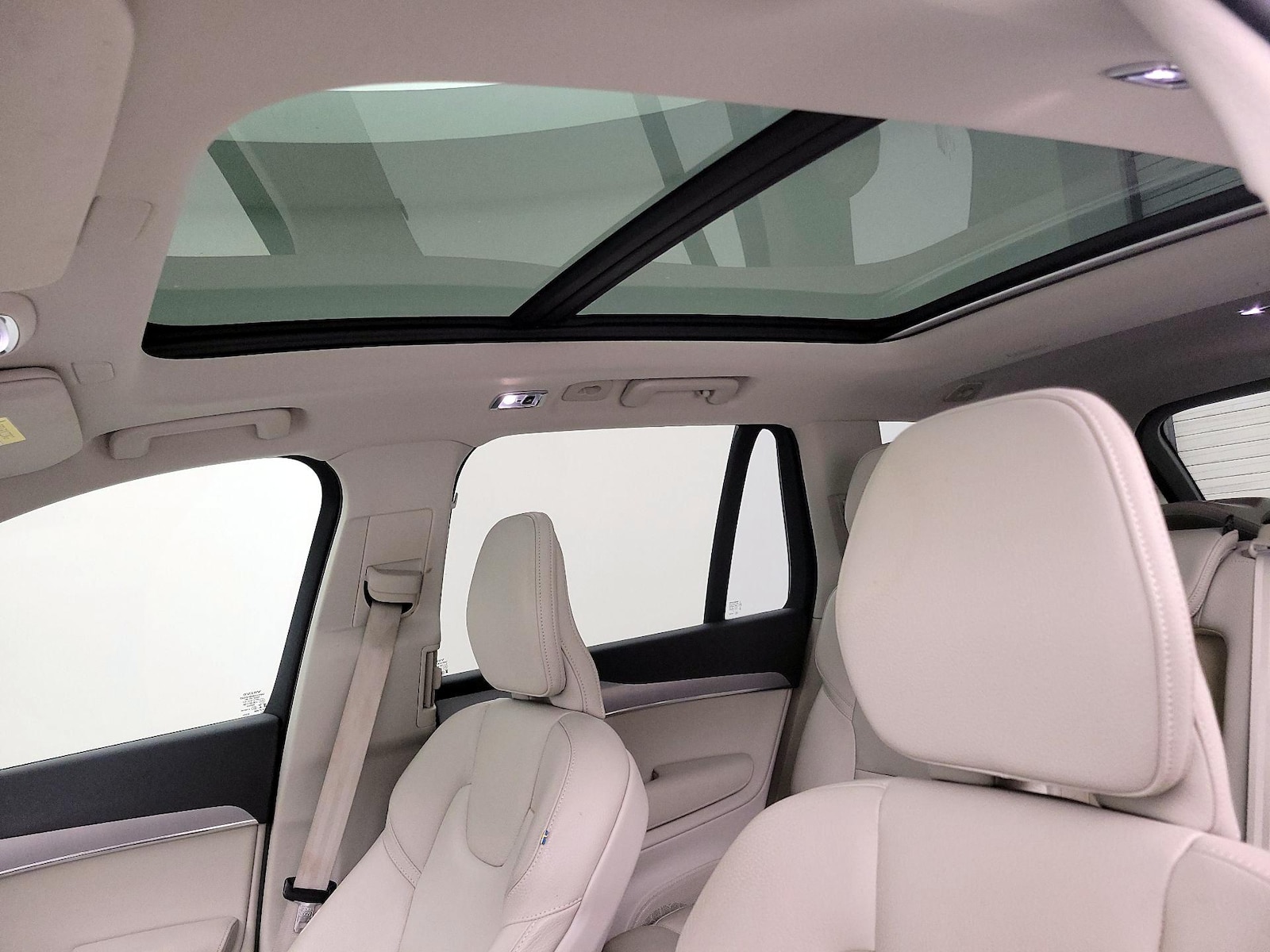 2022 Volvo XC90 Momentum - Photo 20