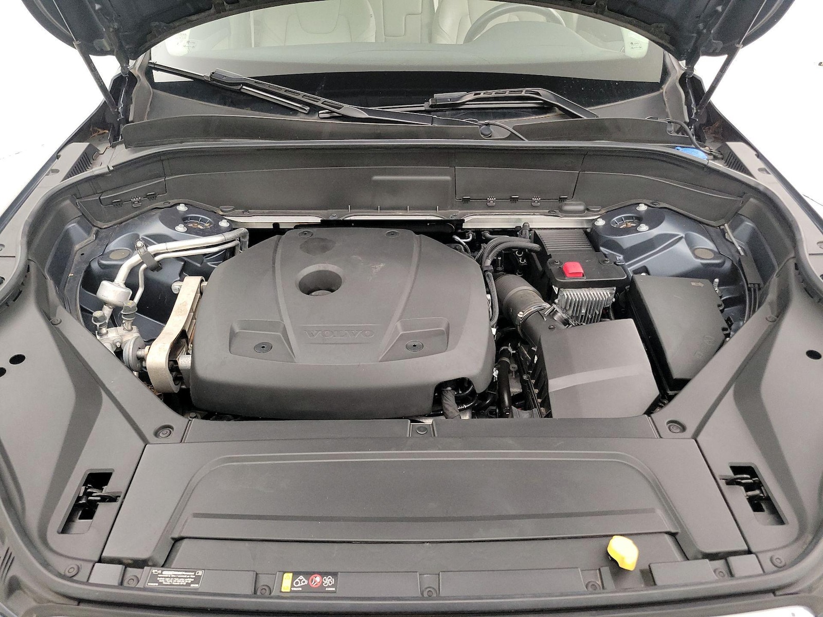 2022 Volvo XC90 Momentum - Photo 24