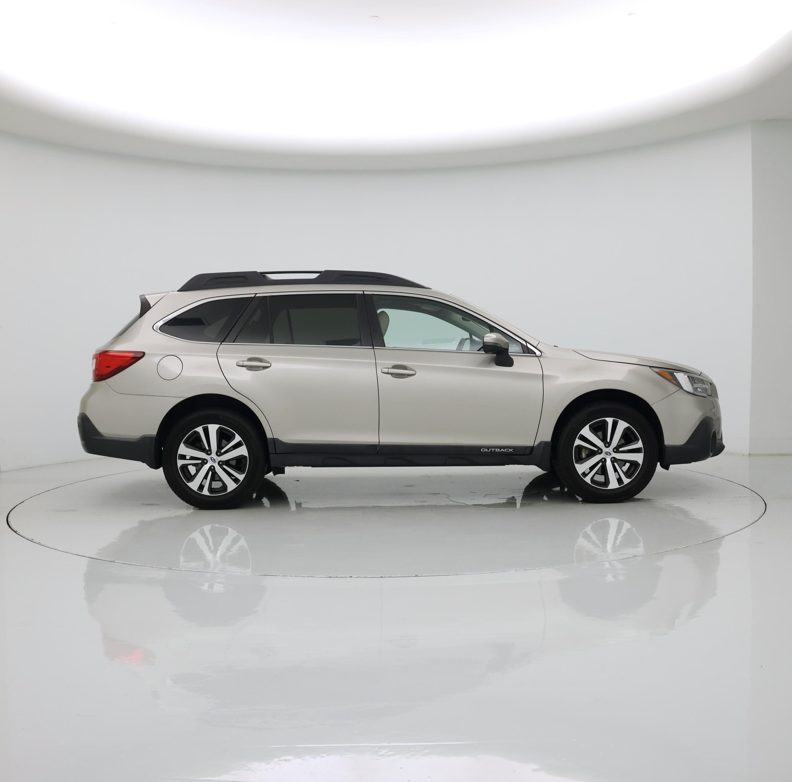 Thumbnail: 2019 Subaru Outback - 7