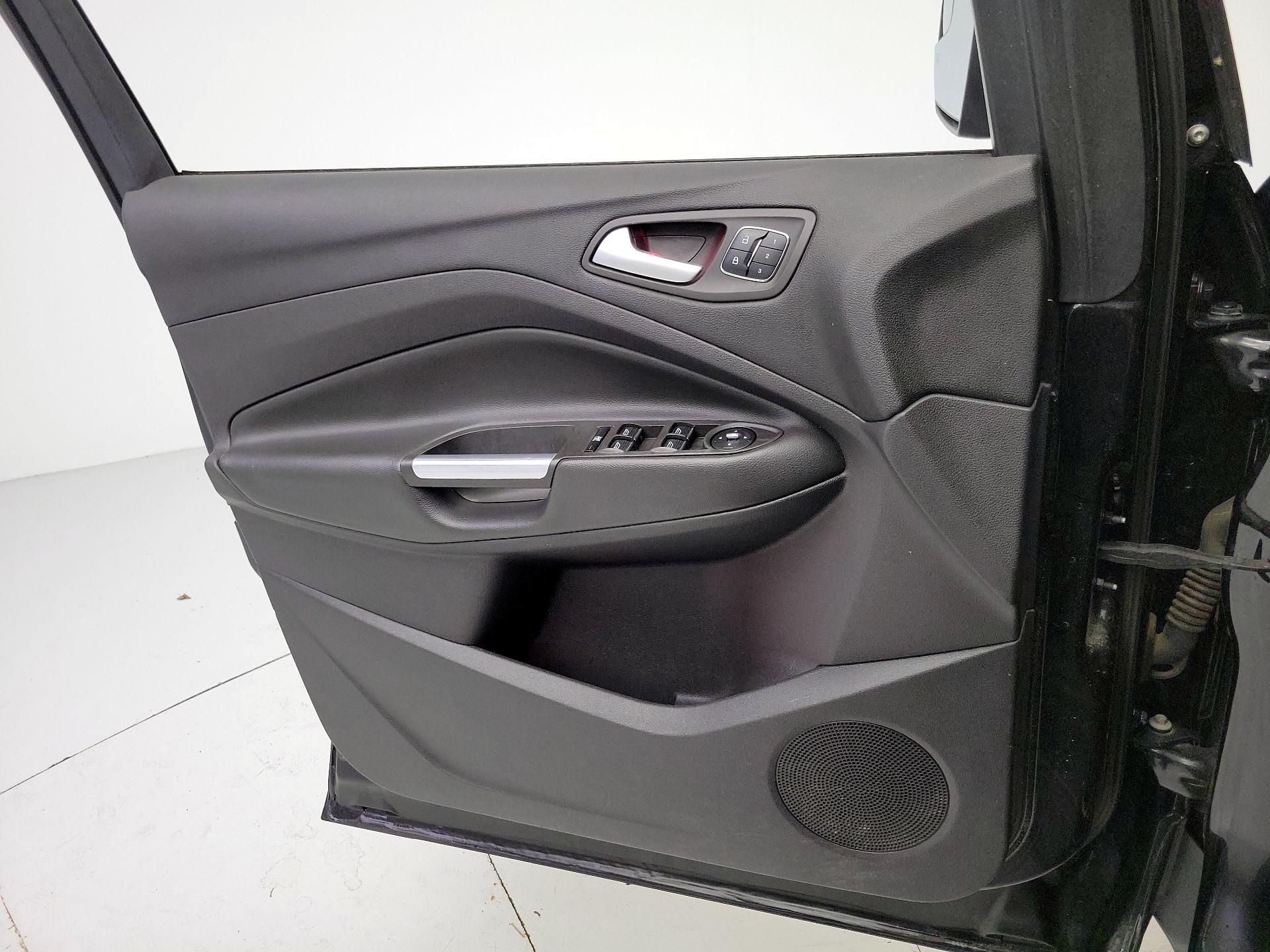 Thumbnail: 2014 Ford Escape - 12