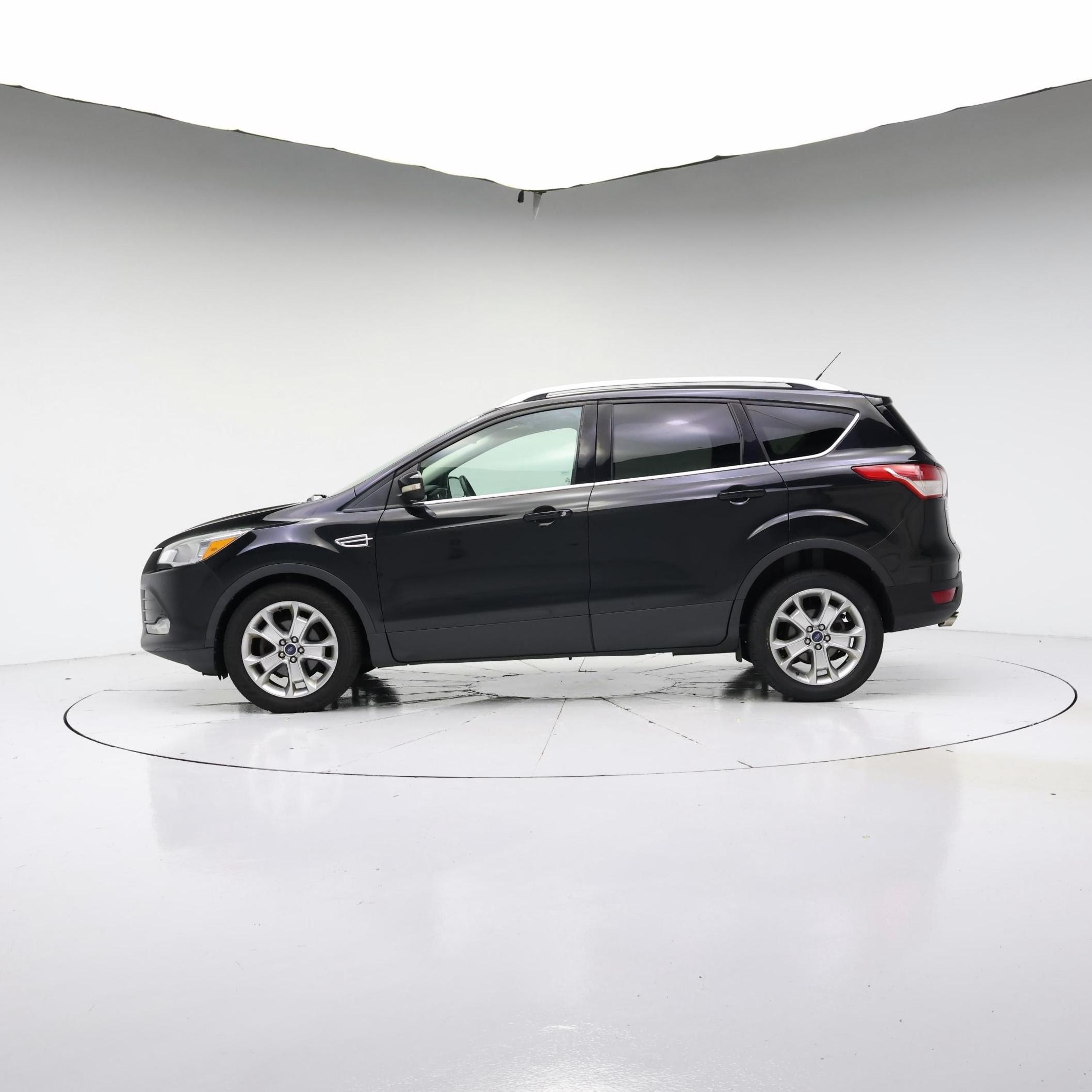 Thumbnail: 2014 Ford Escape - 3