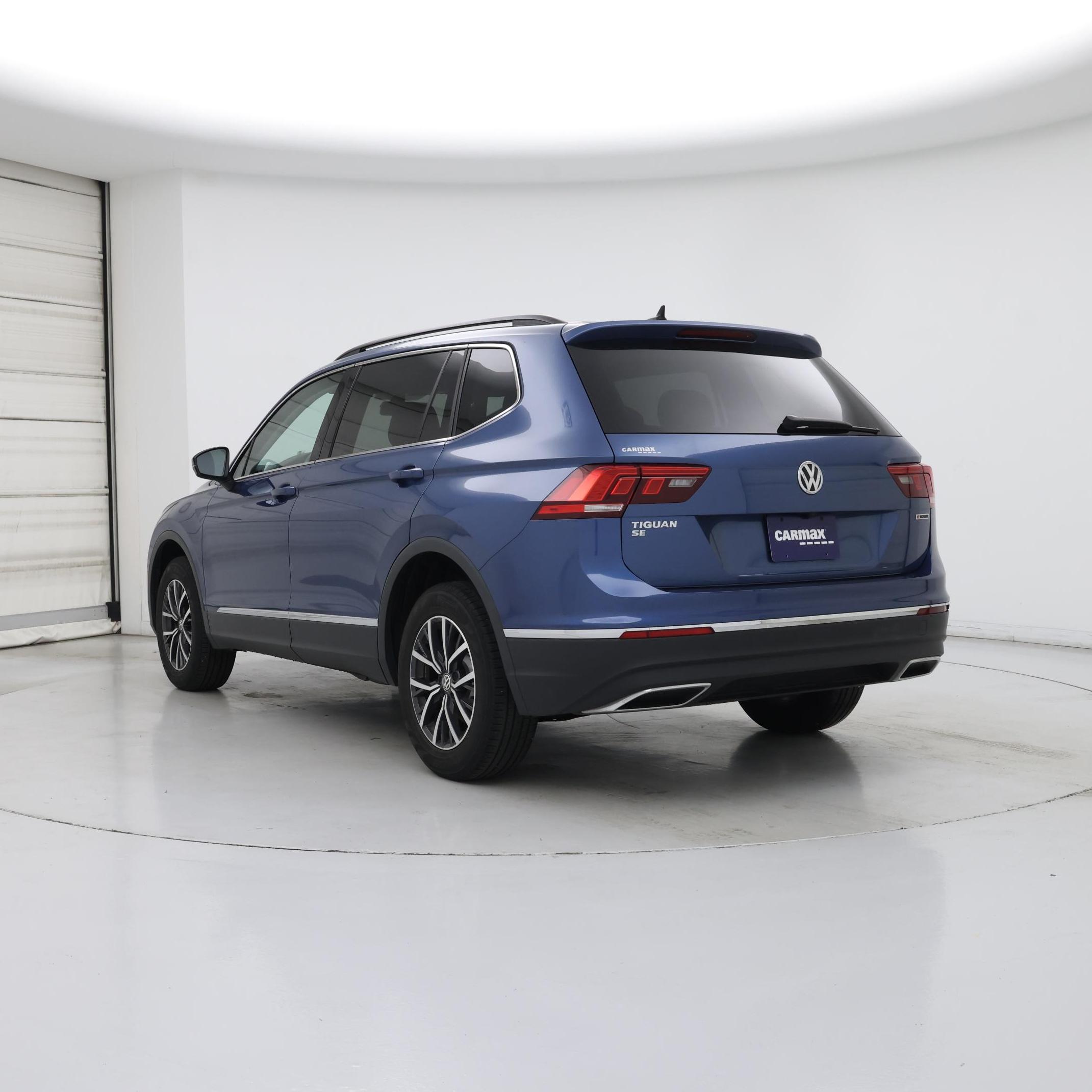 Thumbnail: 2020 Volkswagen Tiguan - 2