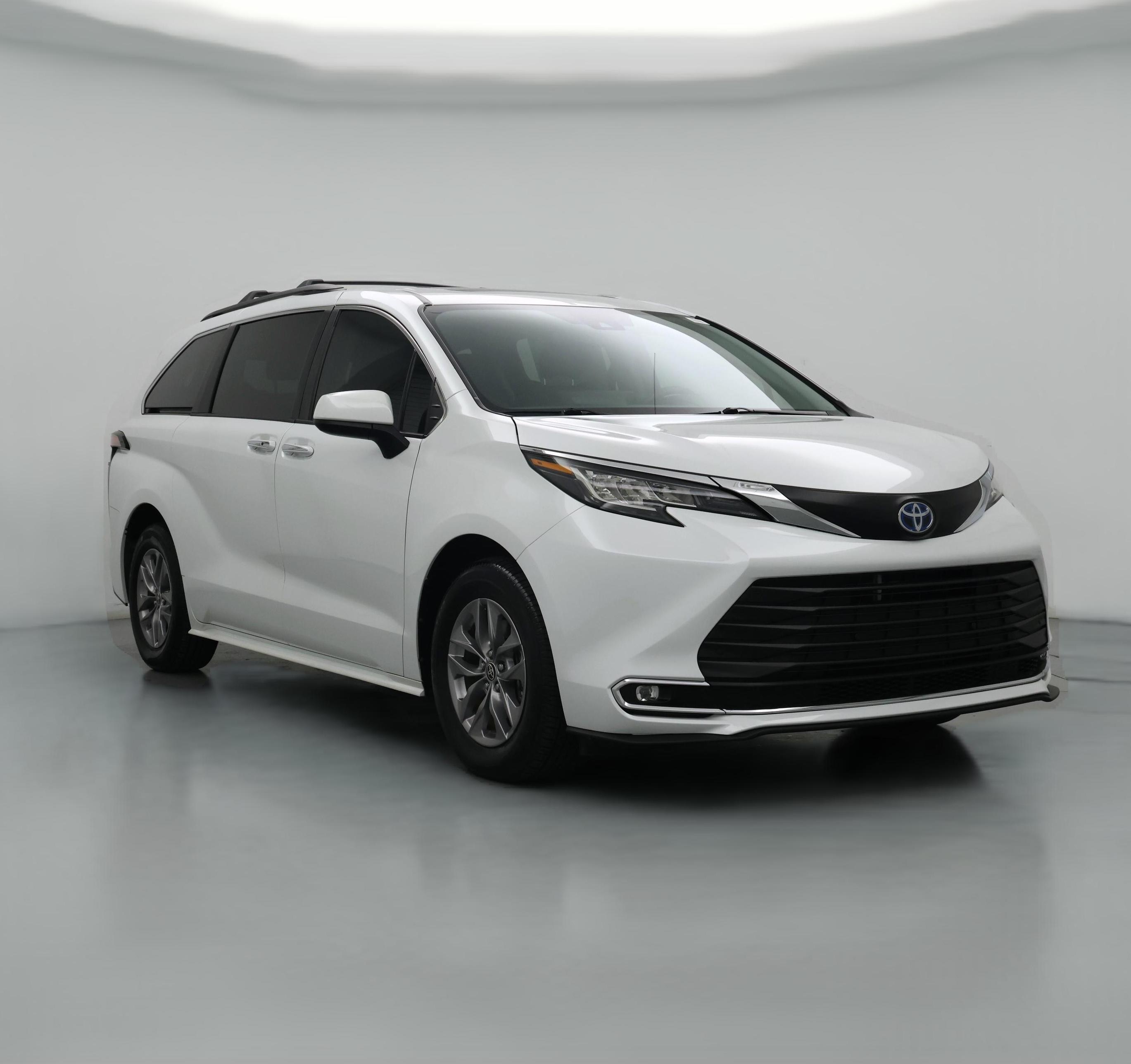 Thumbnail: 2022 Toyota Sienna - 1