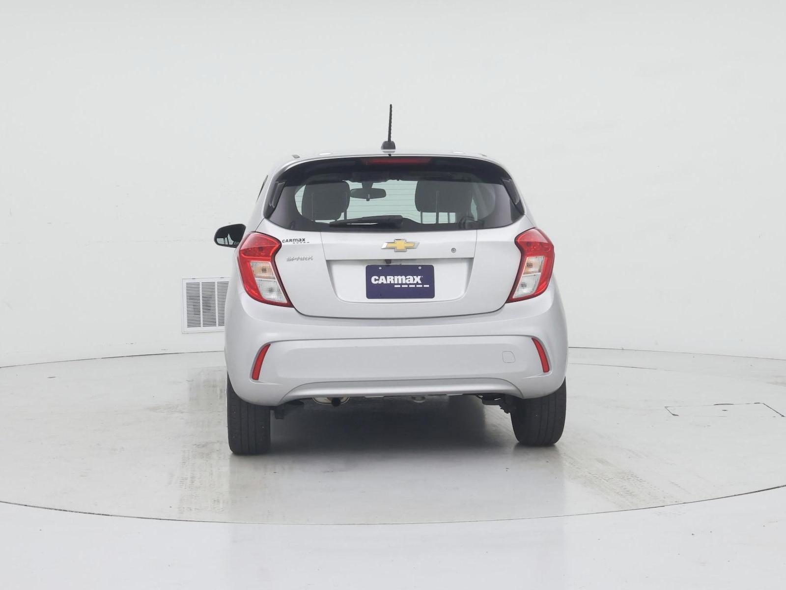 2021 Chevrolet Spark LS - Photo 7