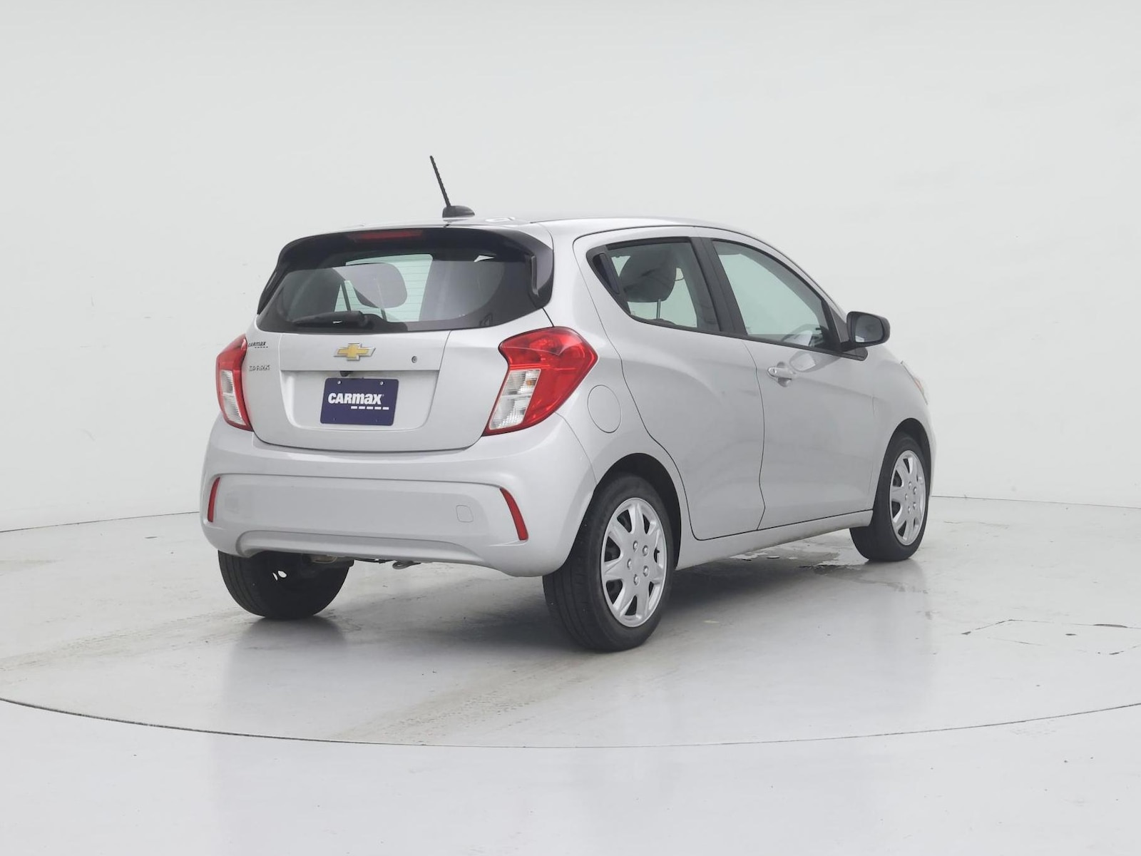 2021 Chevrolet Spark LS - Photo 9