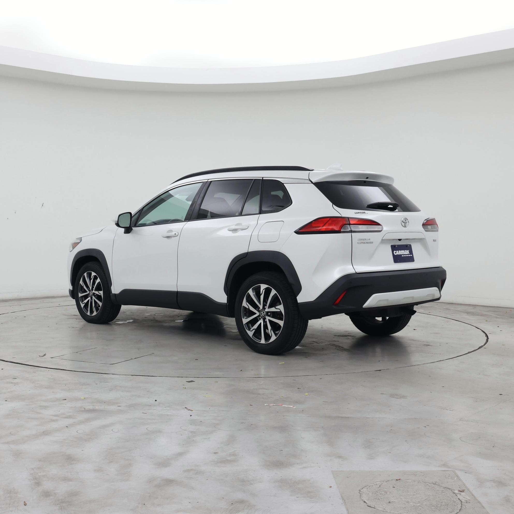 Thumbnail: 2022 Toyota Corolla Cross - 2