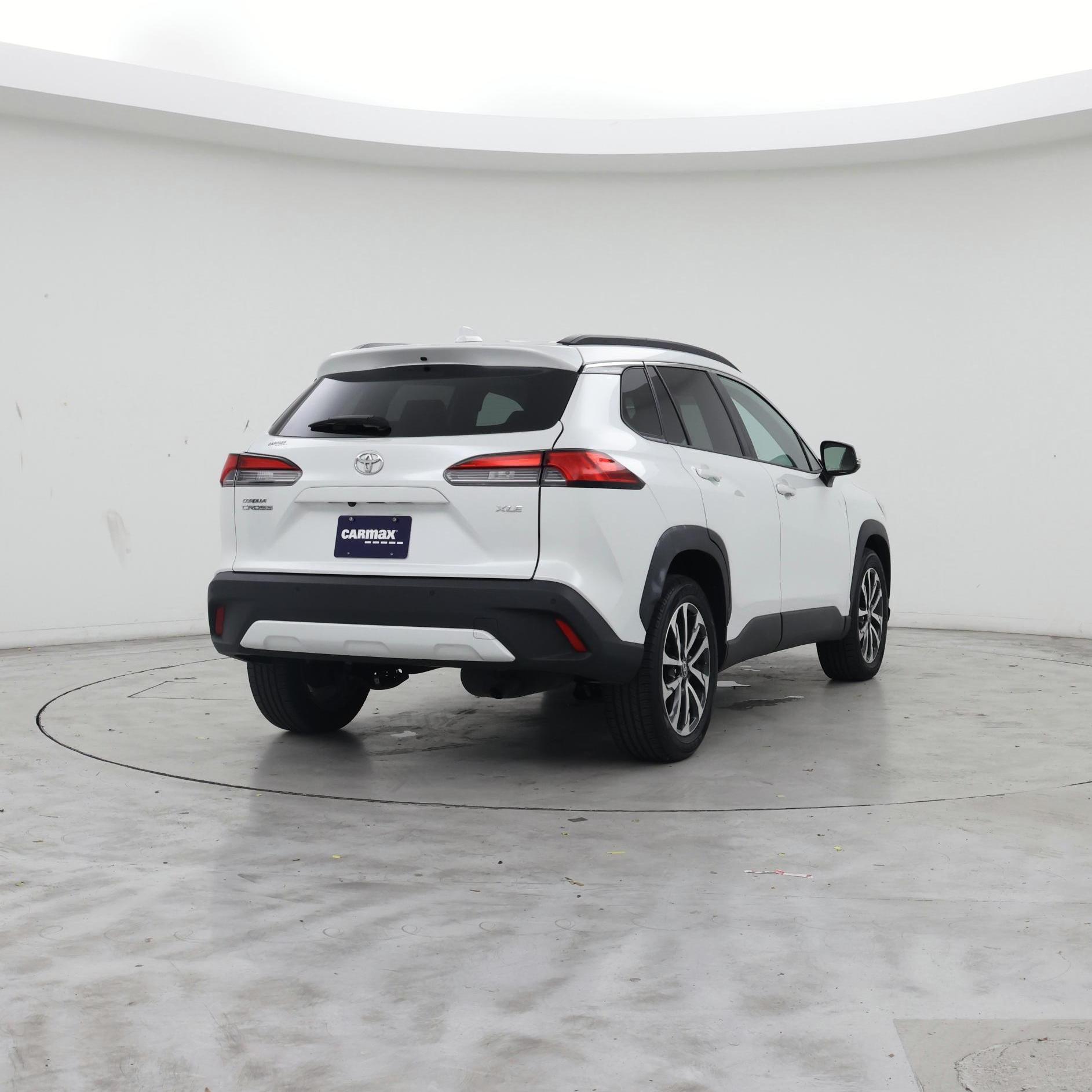 Thumbnail: 2022 Toyota Corolla Cross - 8
