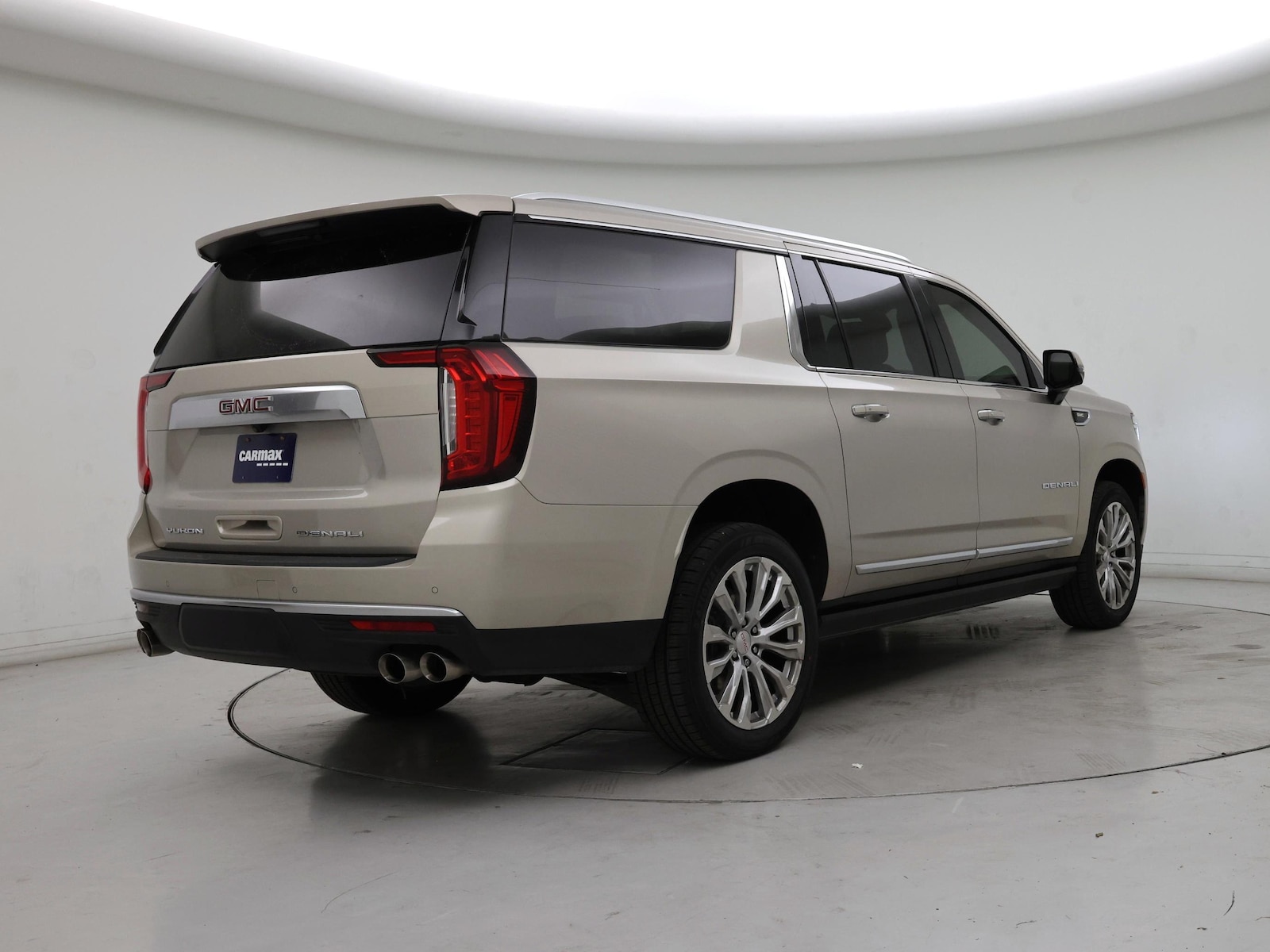 2022 GMC Yukon XL Denali - Photo 9