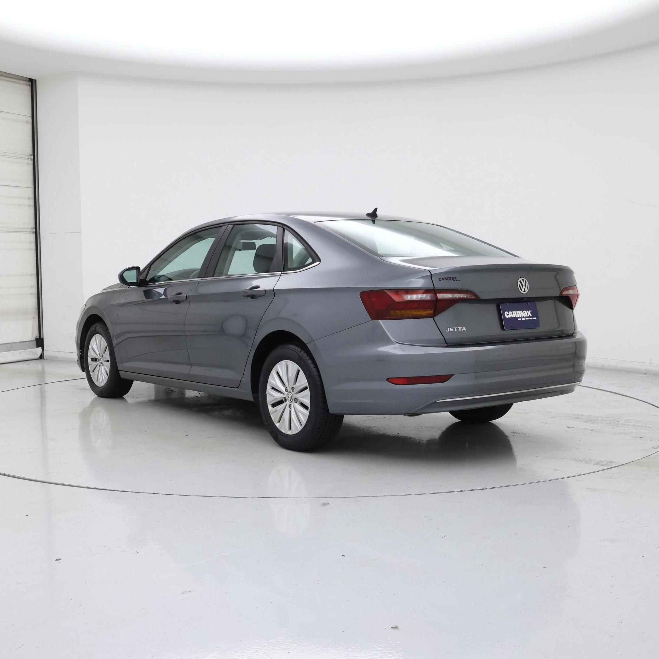 Thumbnail: 2019 Volkswagen Jetta - 2